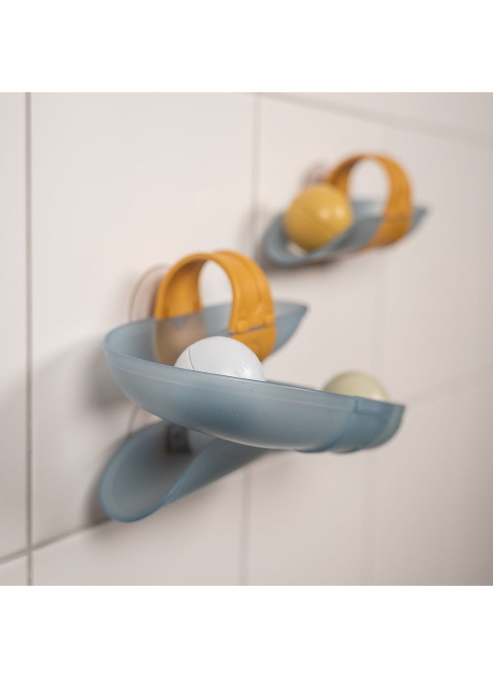 BATHTUB BALL TRUCK BLUE