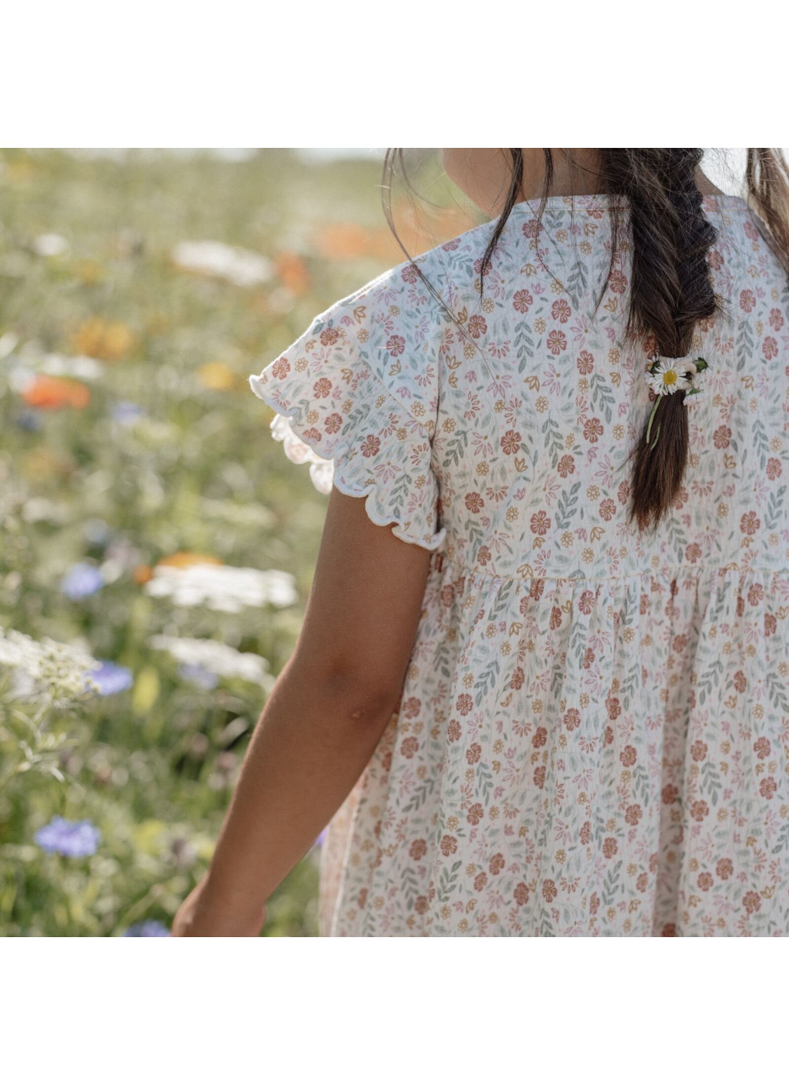 SHORT-SLEEVED ORGANIC DRESS CREME