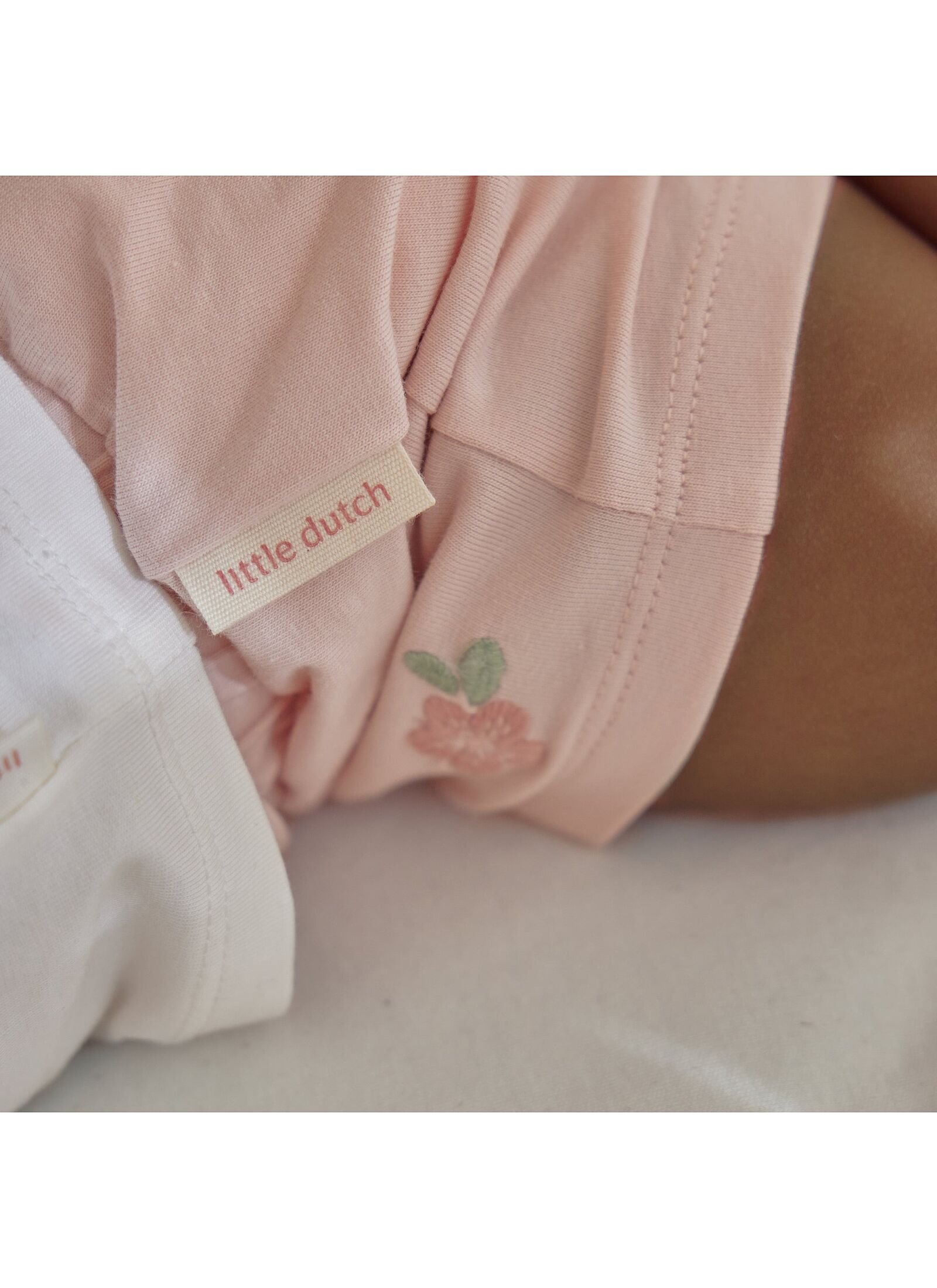 ORGANIC COTTON SHORTS BLOSSOM