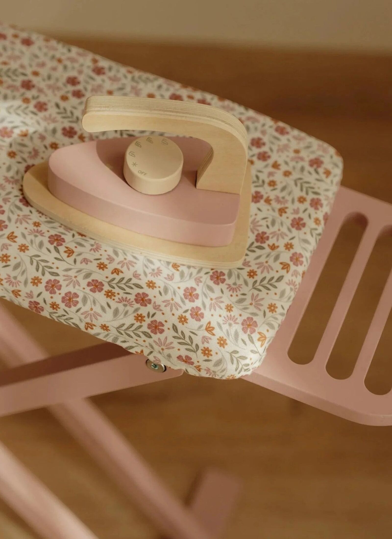 WOODEN IRONING BOARD