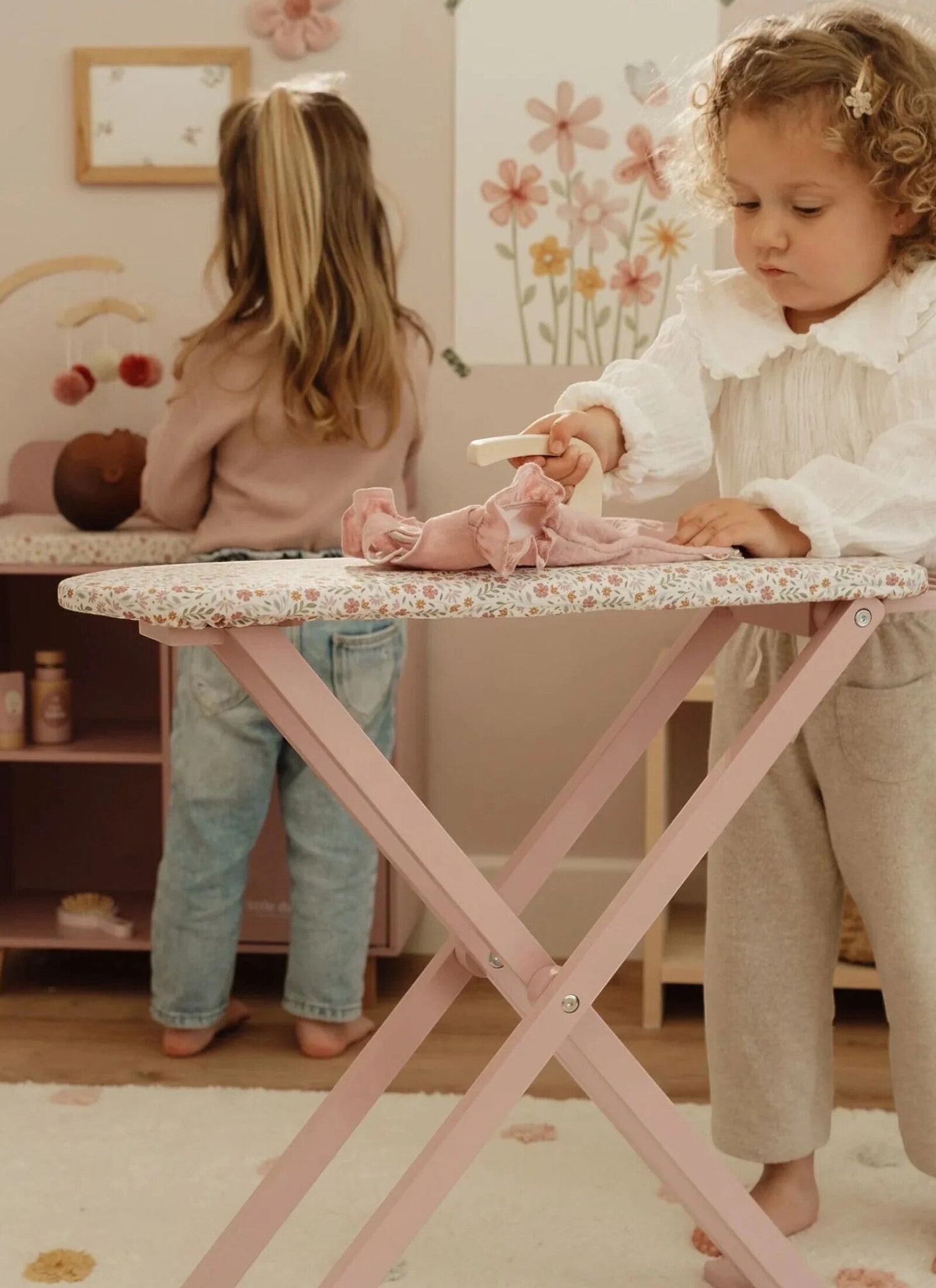 WOODEN IRONING BOARD