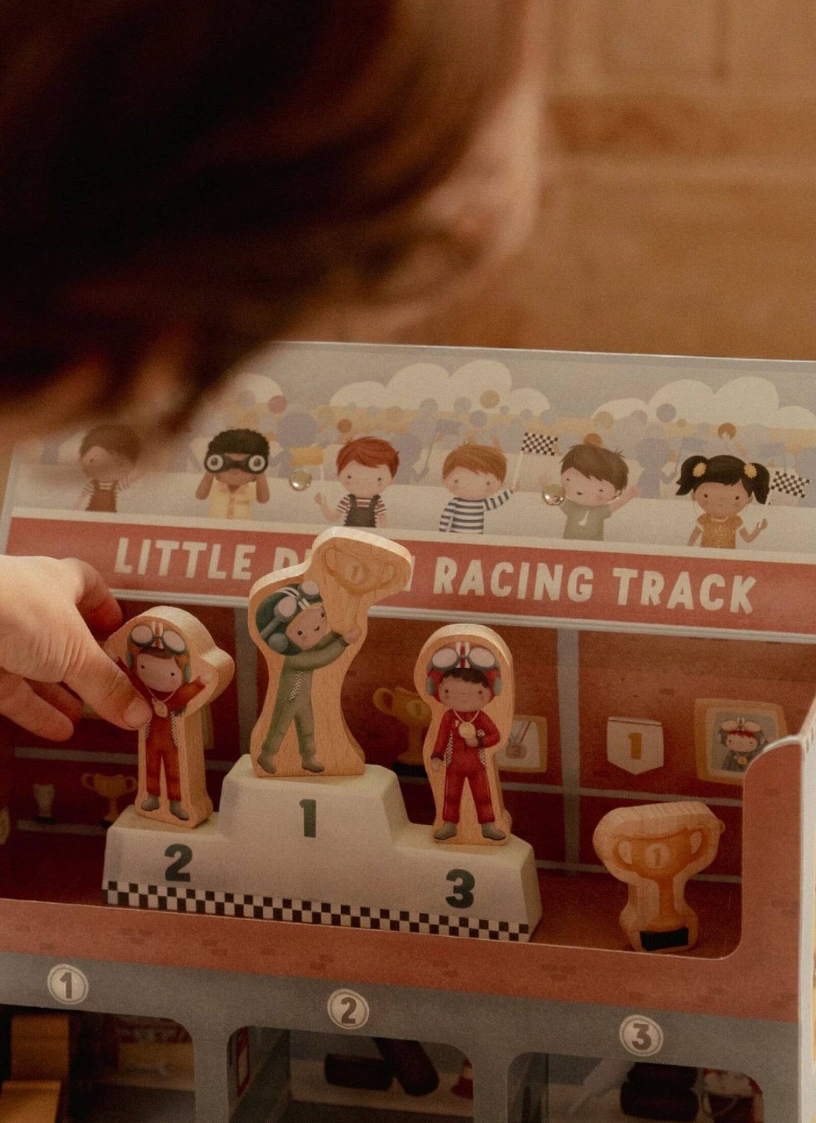 TOY CASE WITH RACE TRACK