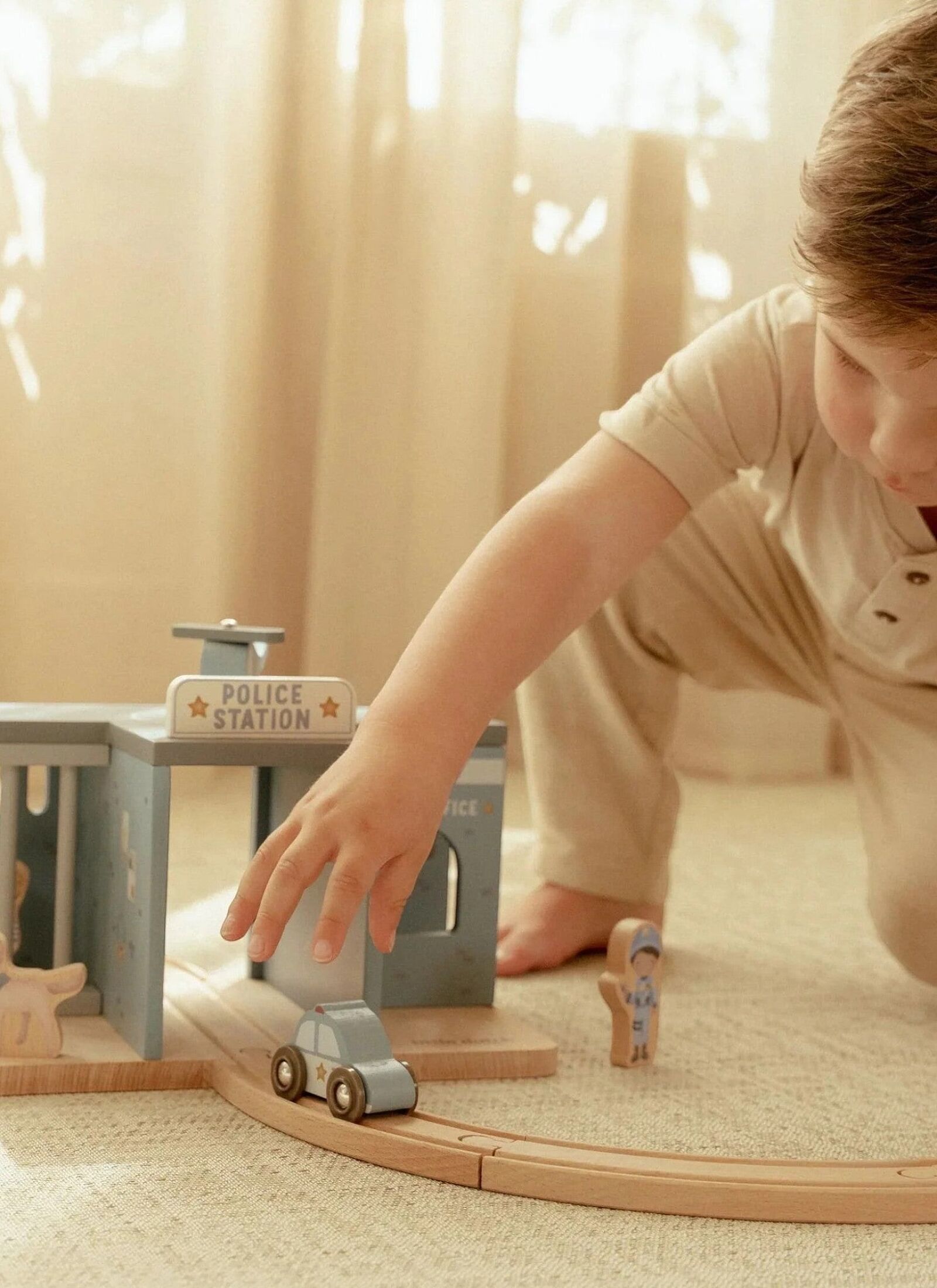 WOODEN POLICE STATION