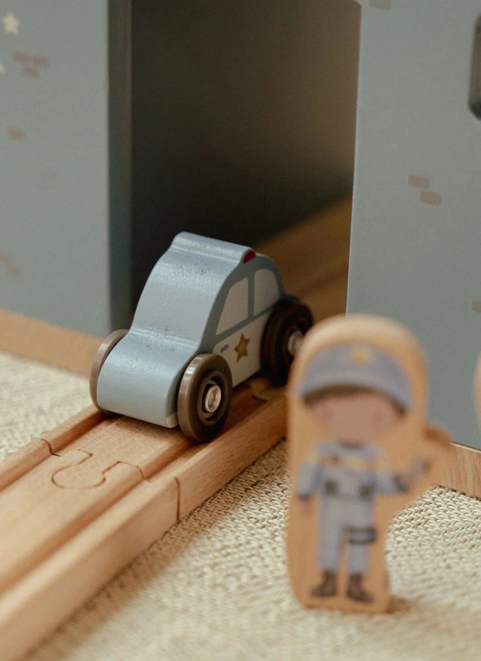 WOODEN POLICE STATION