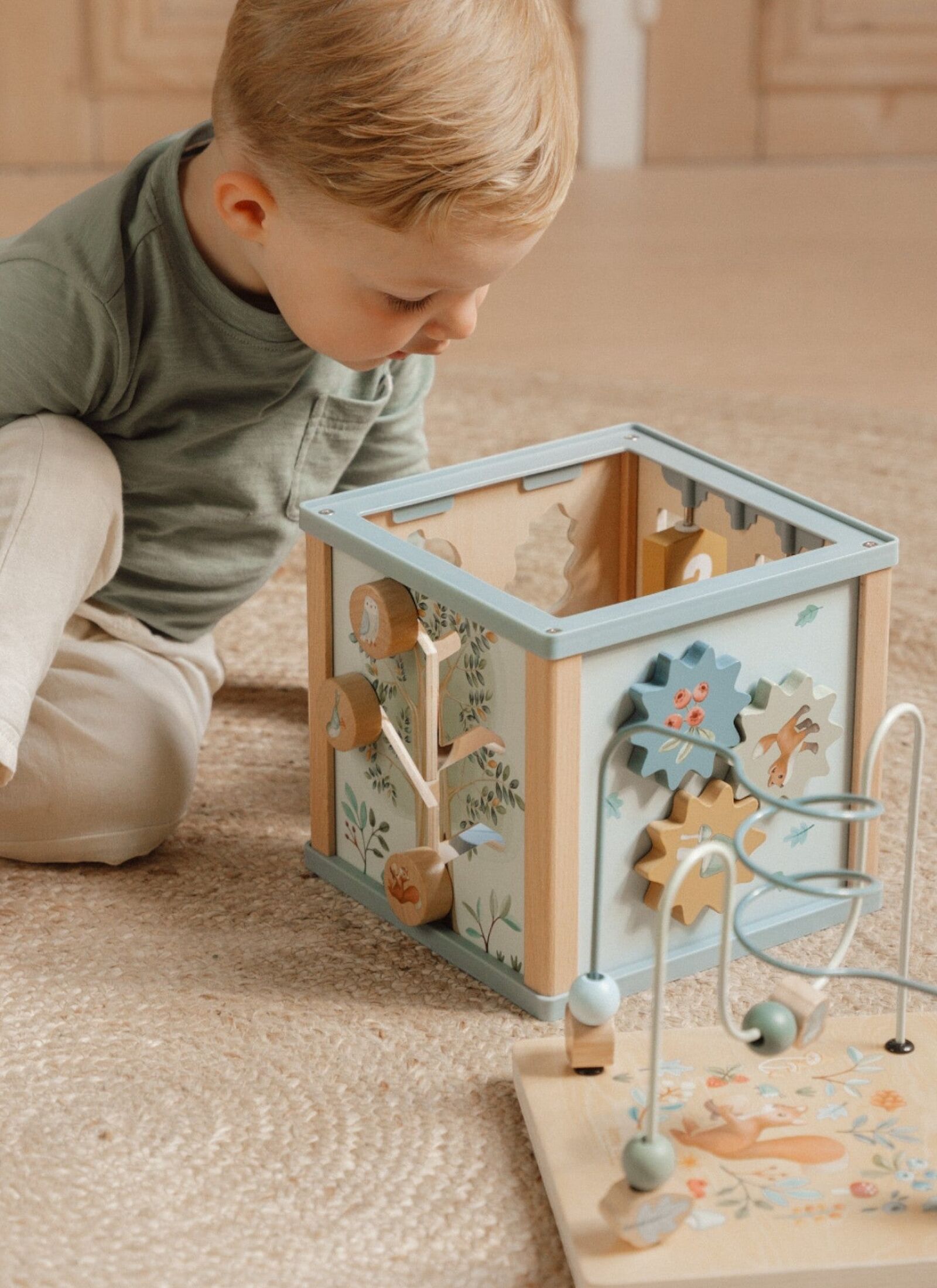 ACTIVITY CUBE FOREST FRIENDS