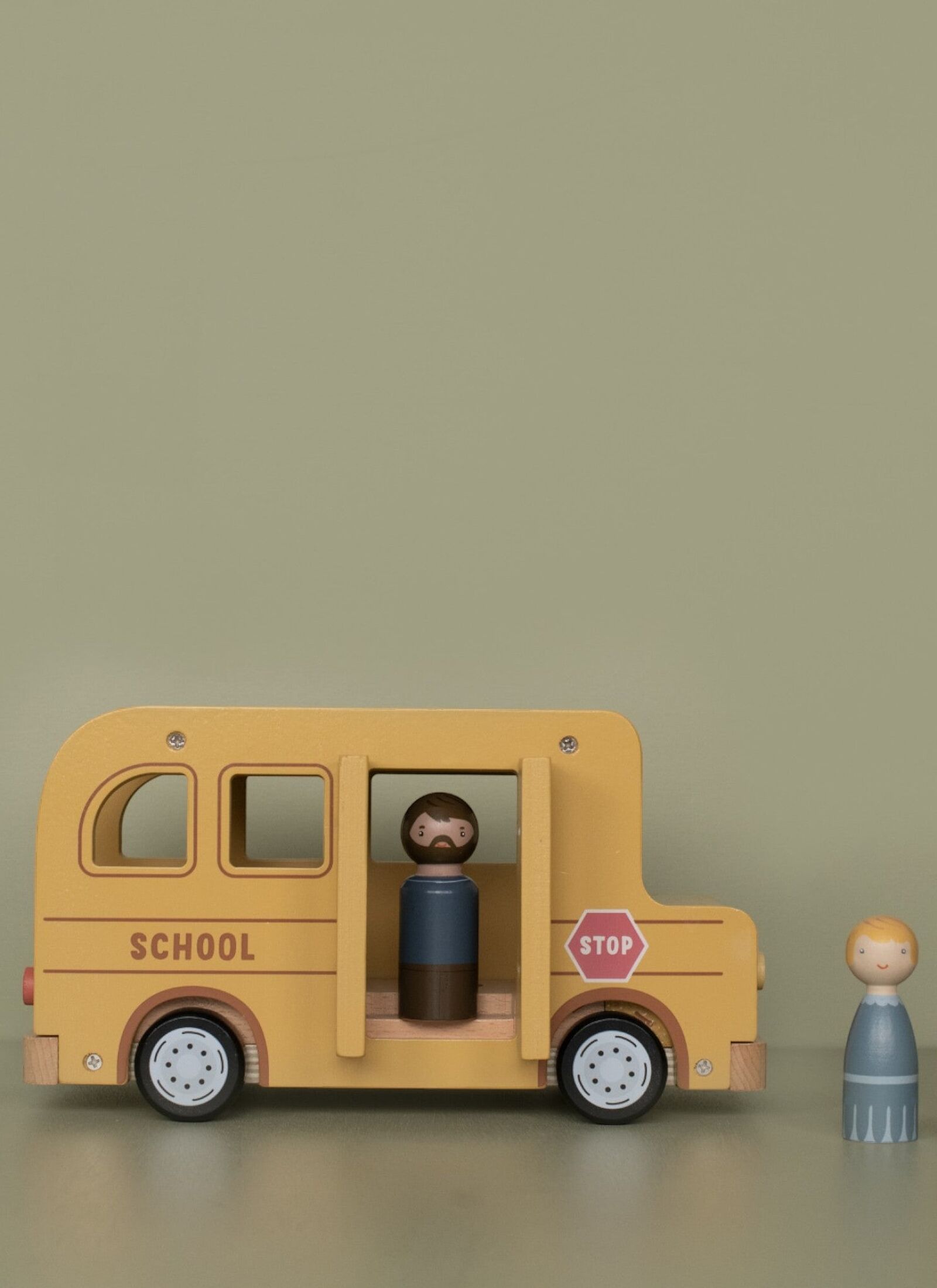 WOODEN SCHOOL BUS