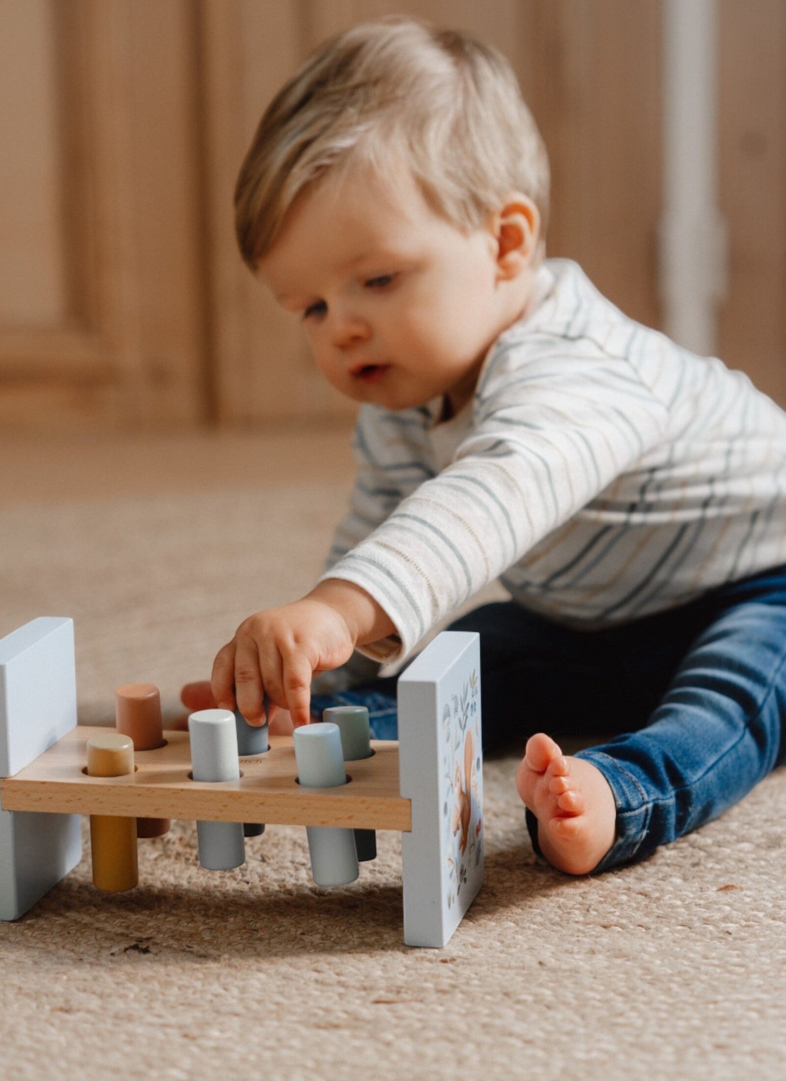 POUNDING BENCH FOREST FRIENDS