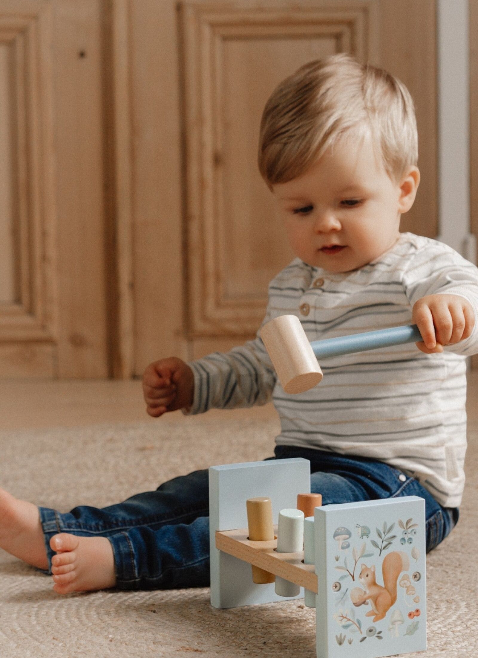 POUNDING BENCH FOREST FRIENDS