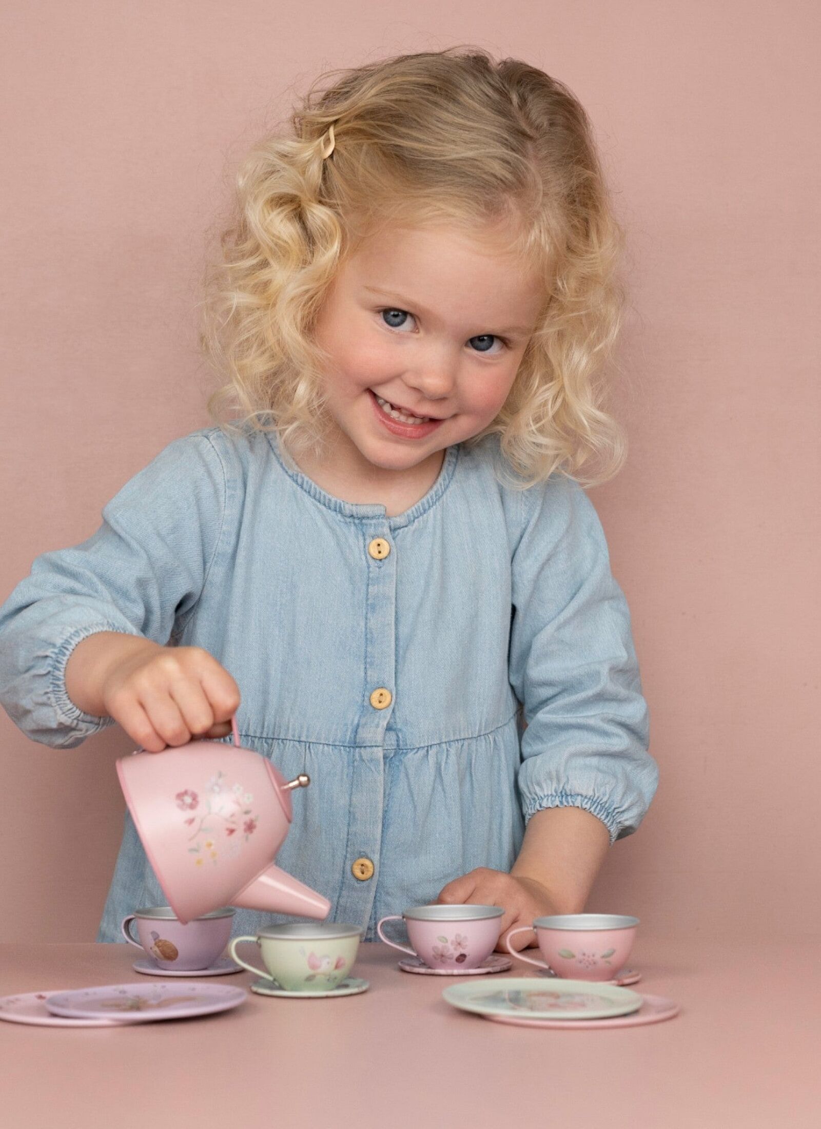 TEA SET FAIRY GARDEN