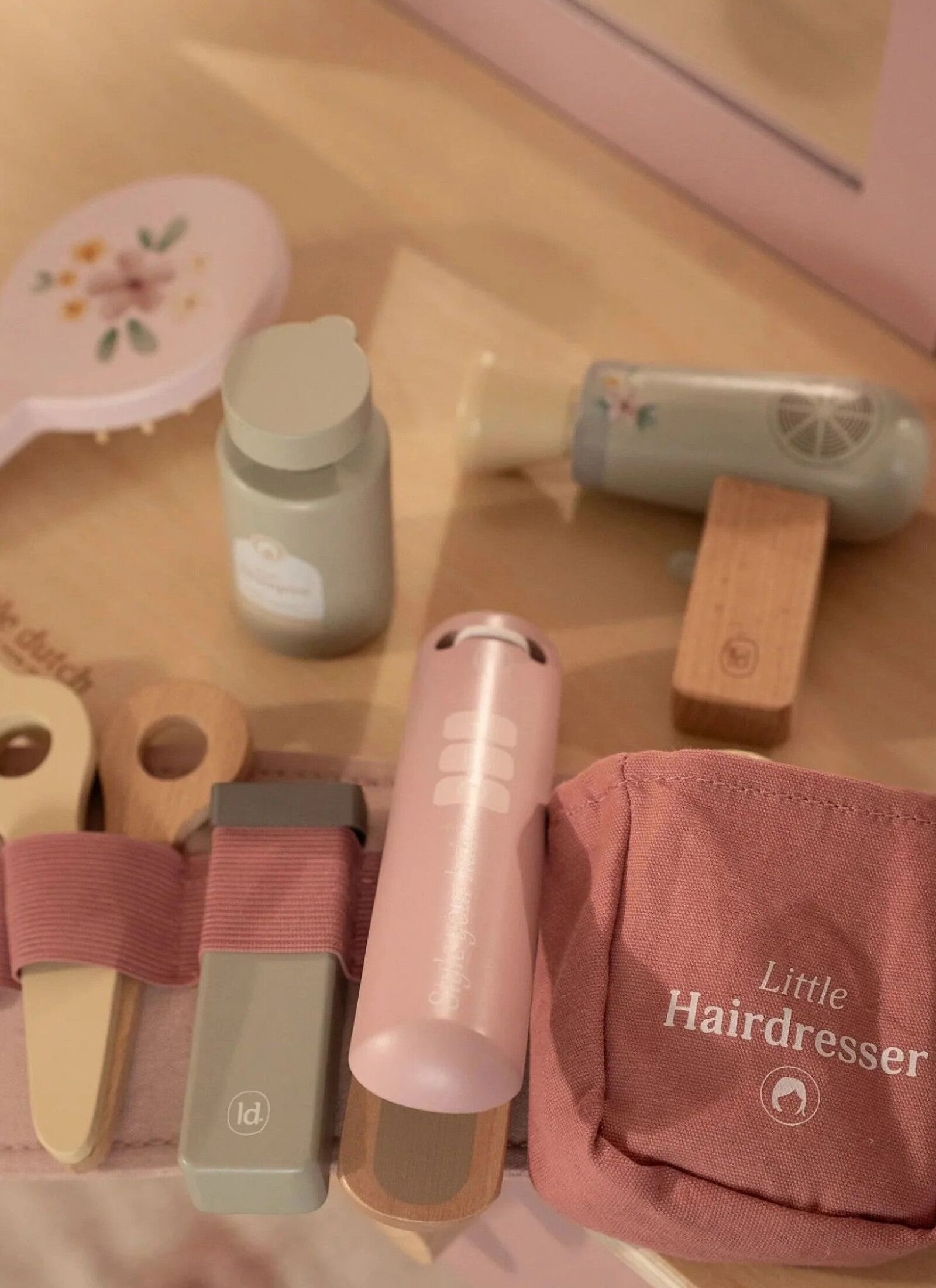 HAIR DRESSER SET