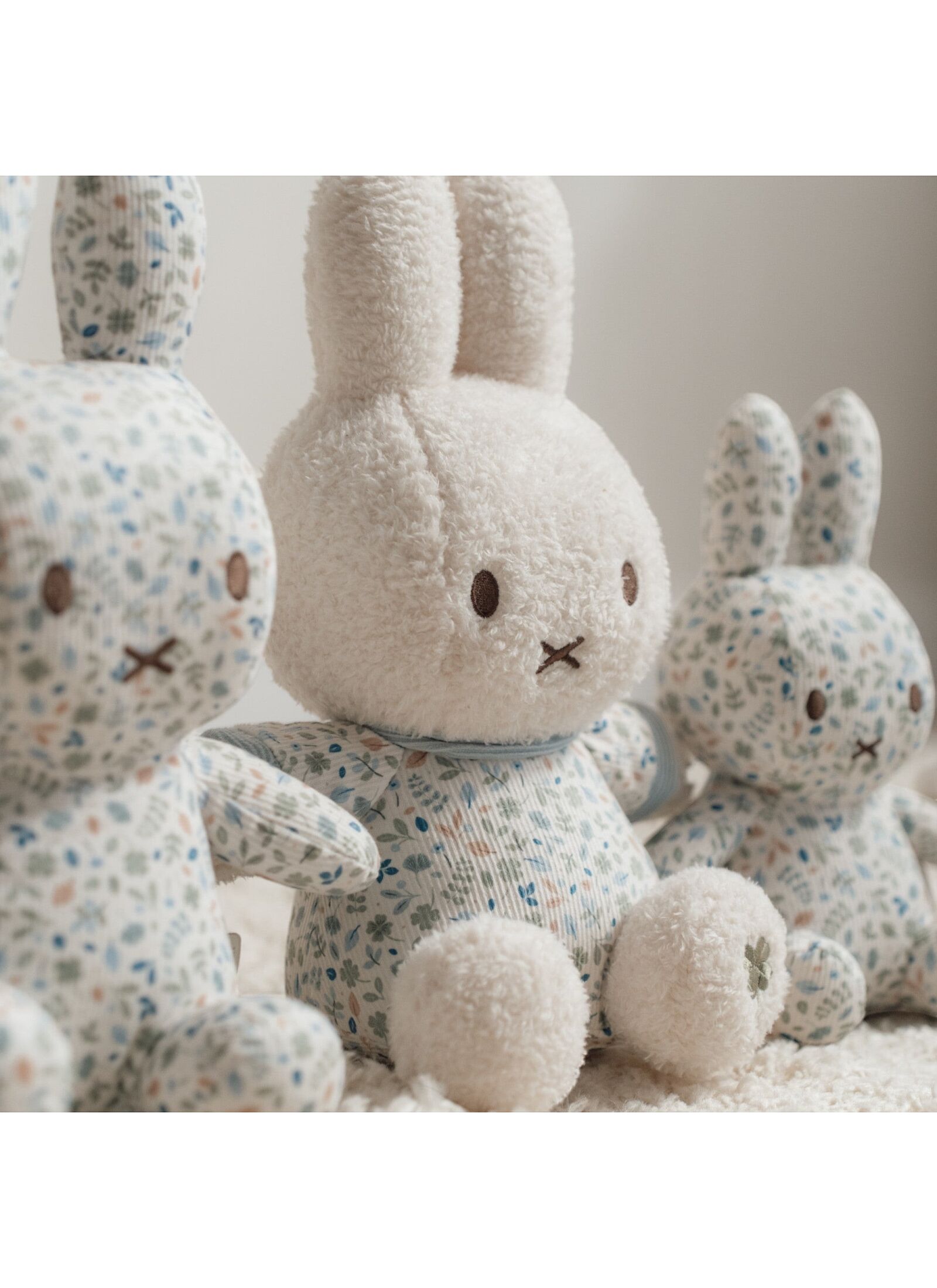 SOFT TOY 30CM MIFFY LUCKY LEAVES