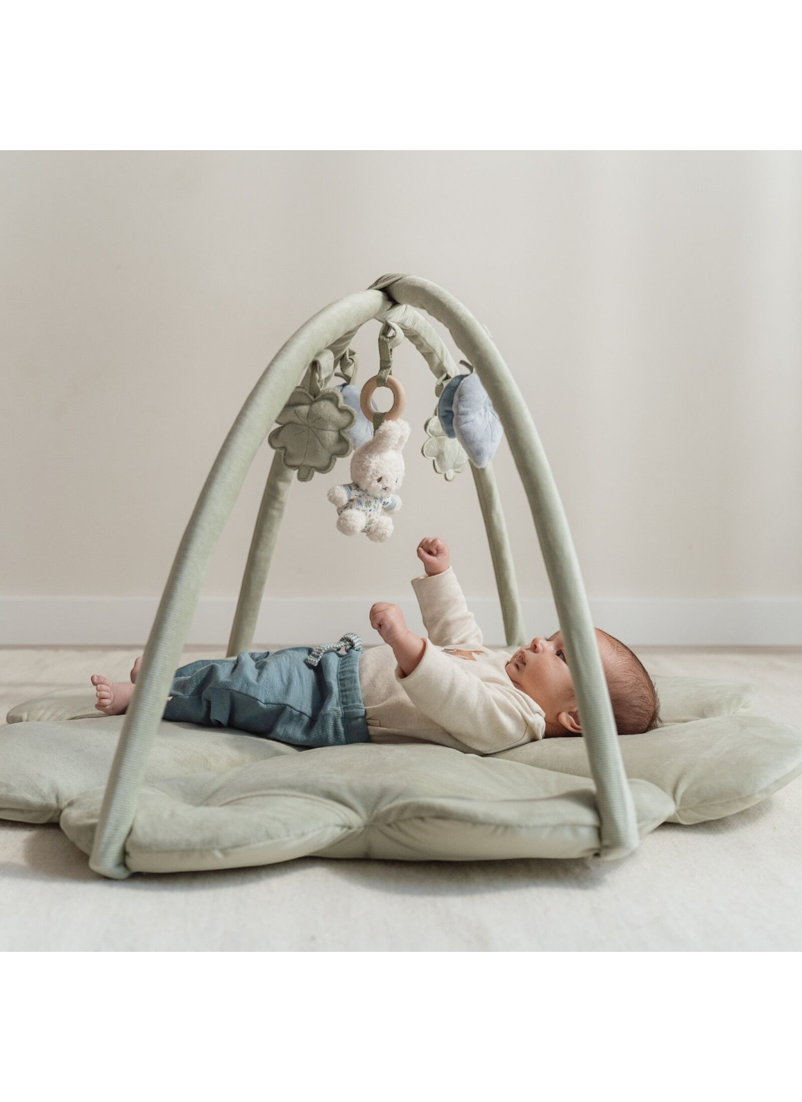 ACTIVITY PLAY MAT MIFFY LUCKY LEAVES