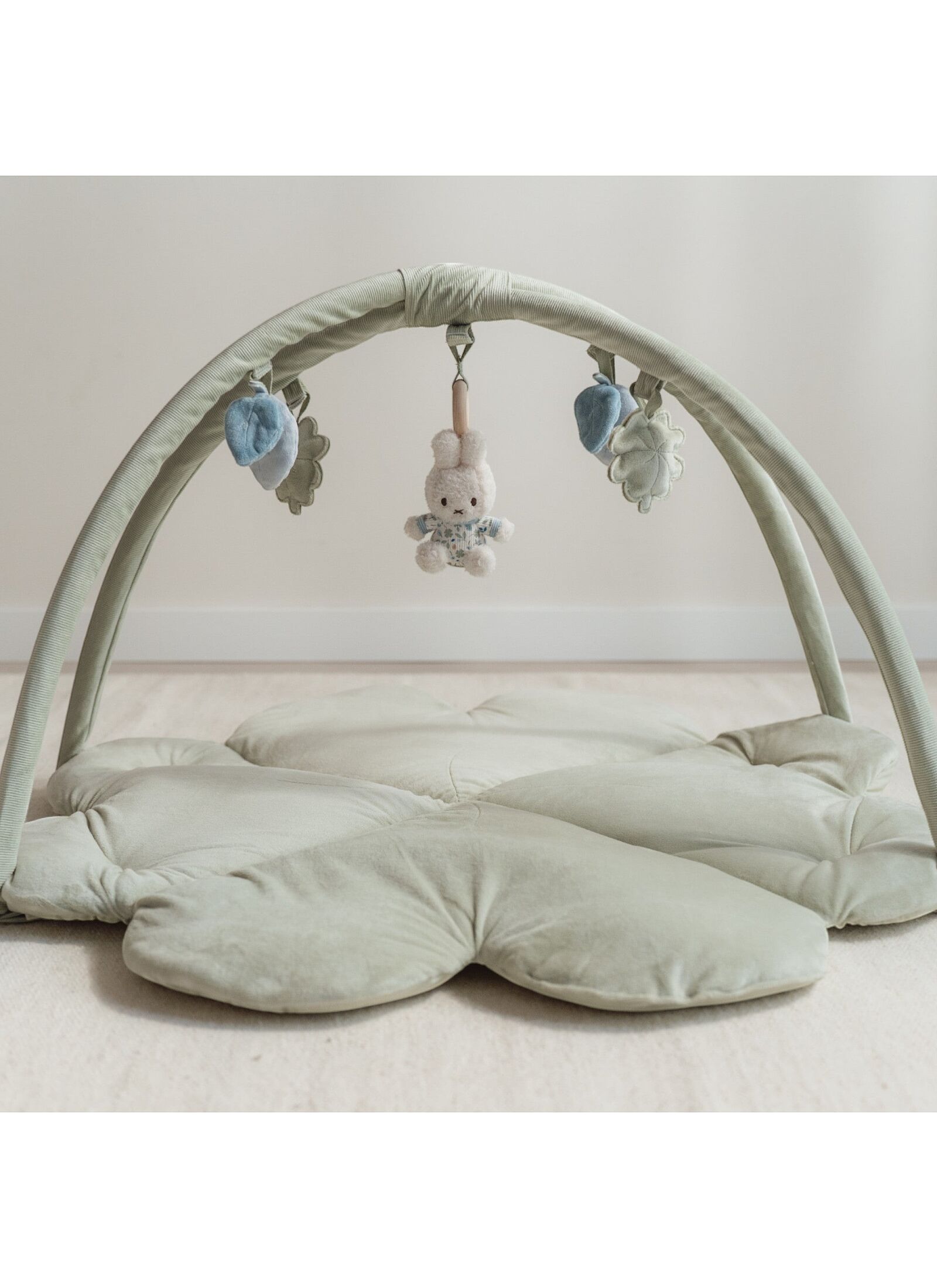 ACTIVITY PLAY MAT MIFFY LUCKY LEAVES