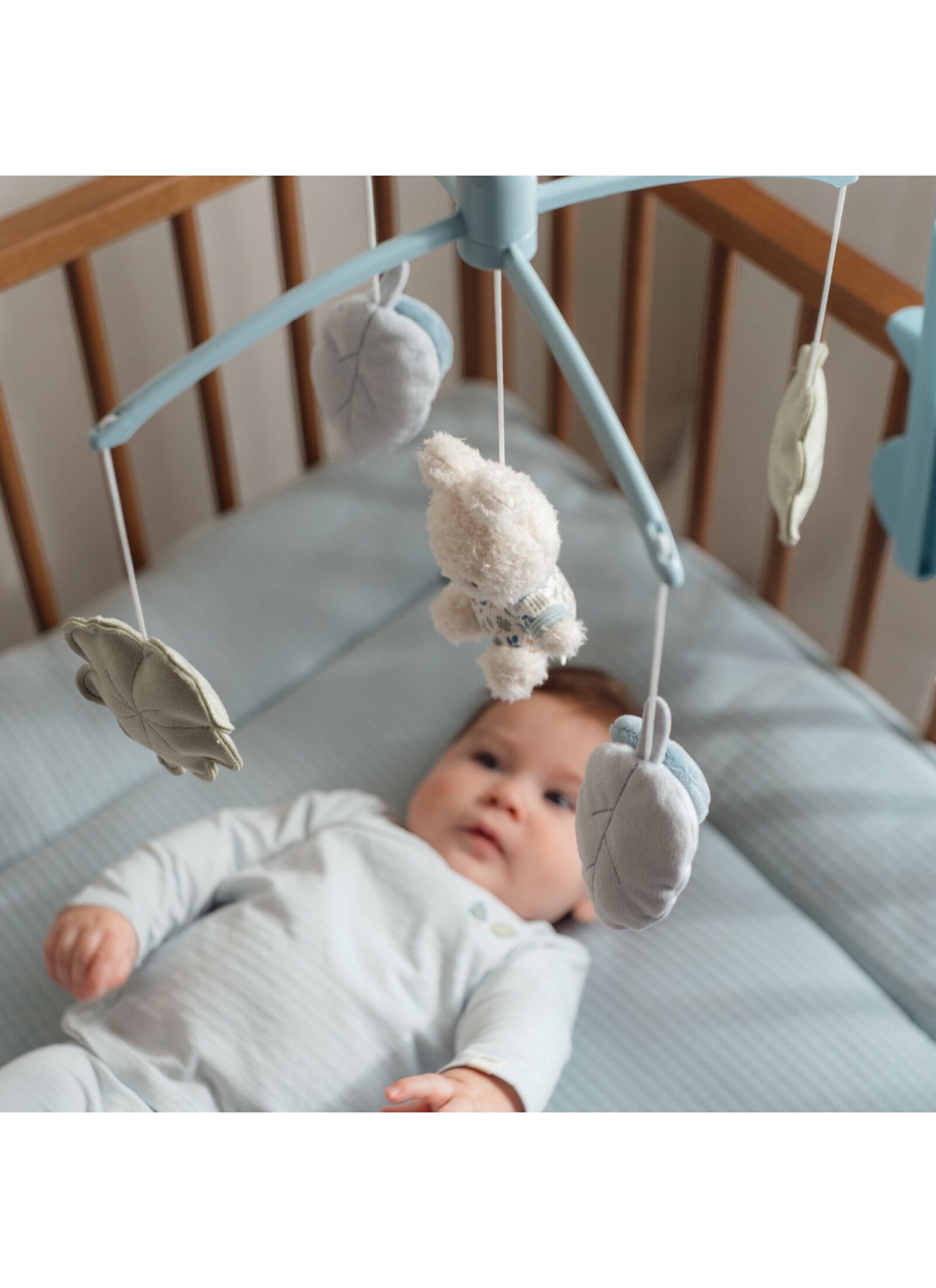 MUSIC MOBILE MIFFY MOBILE MIFFY LUCKY LEAVES