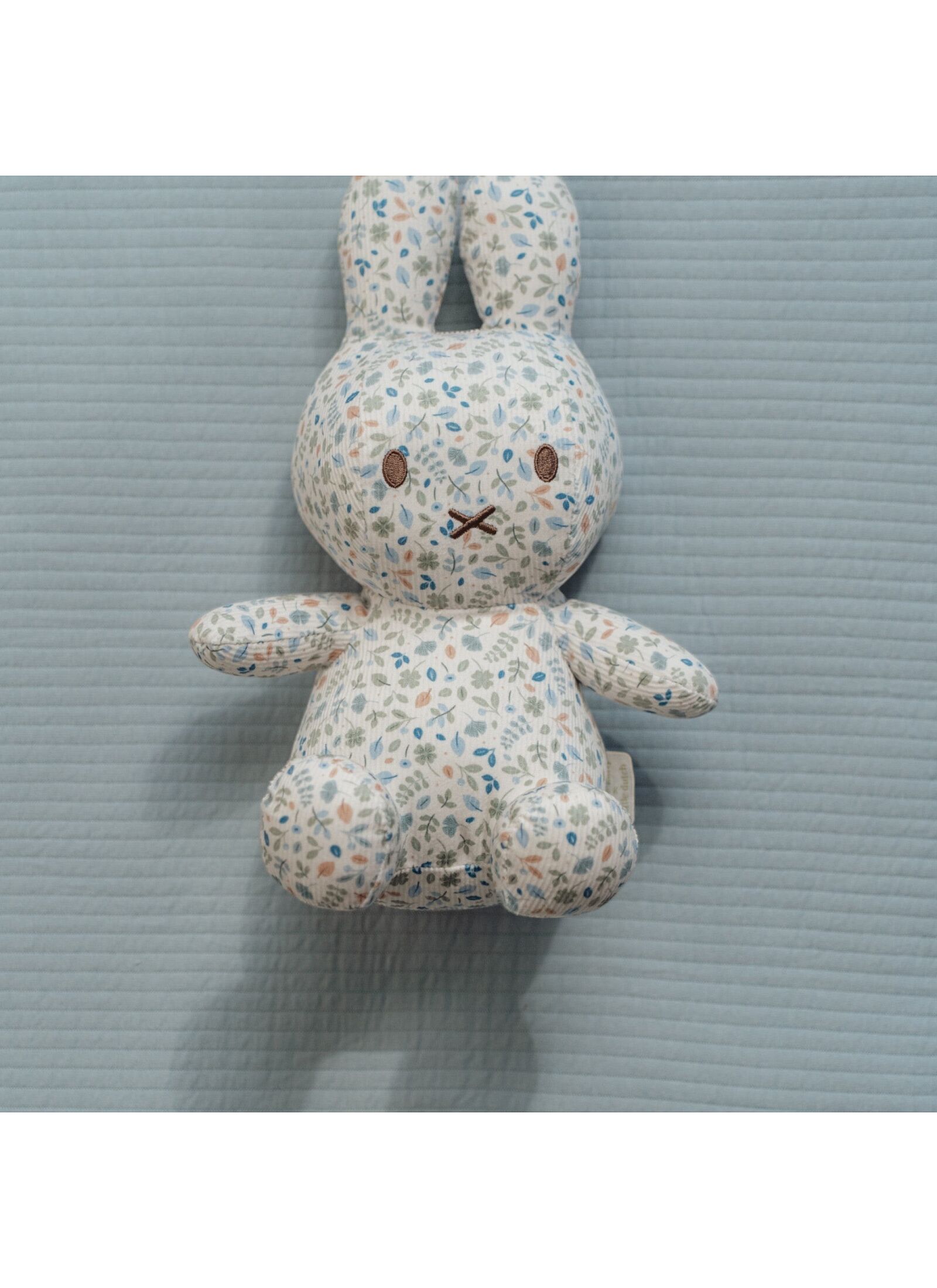 SOFT TOY 30CM MIFFY LUCKY LEAVES ALL OVER