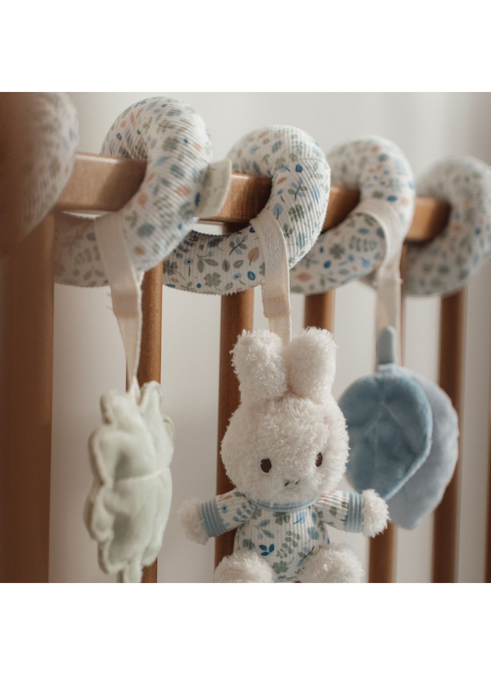 ACTIVITY SPIRAL MIFFY LUCKY LEAVES