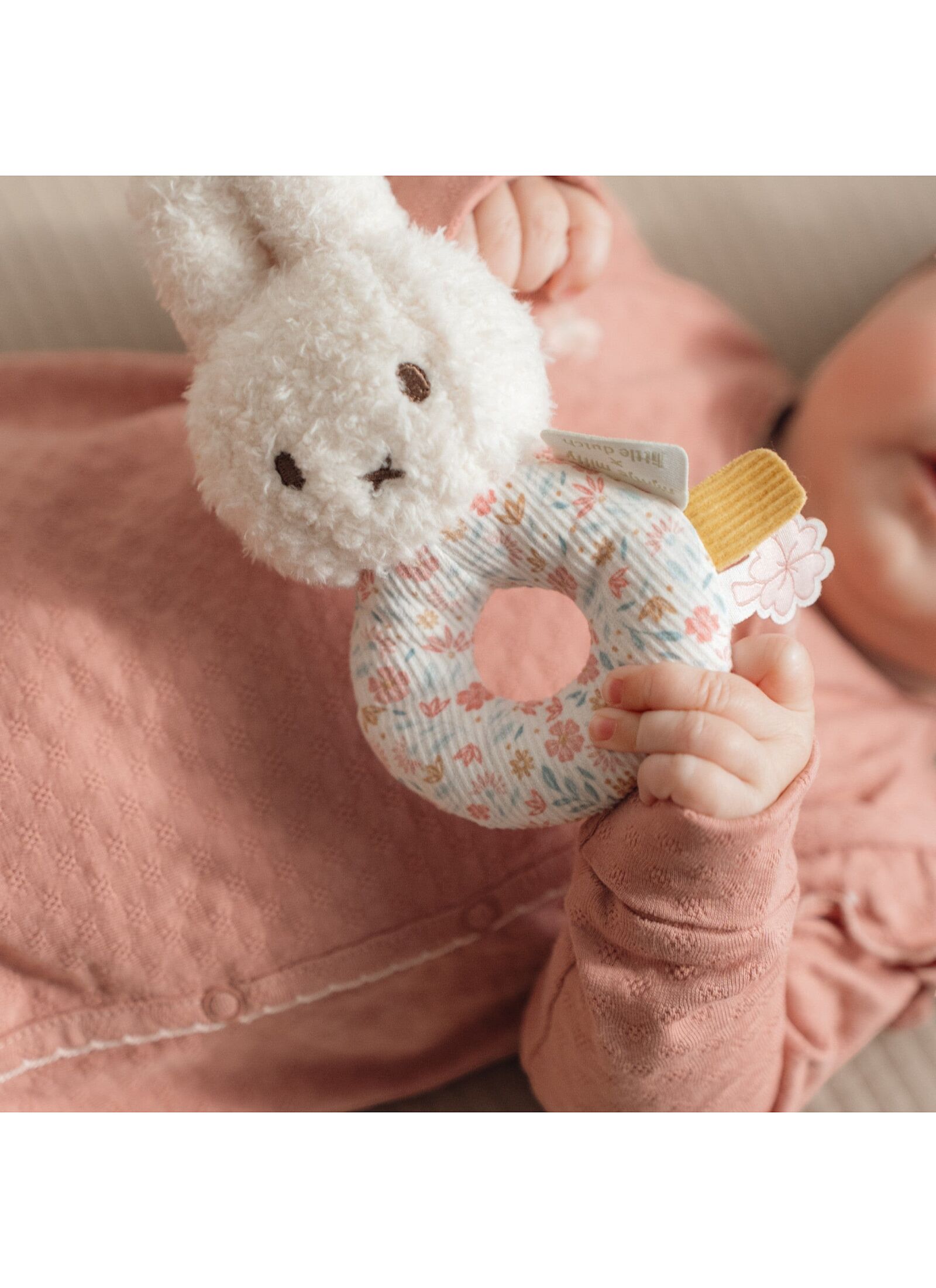 SOFT RING RATTLE MIFFY LUCKY BLOSSOM