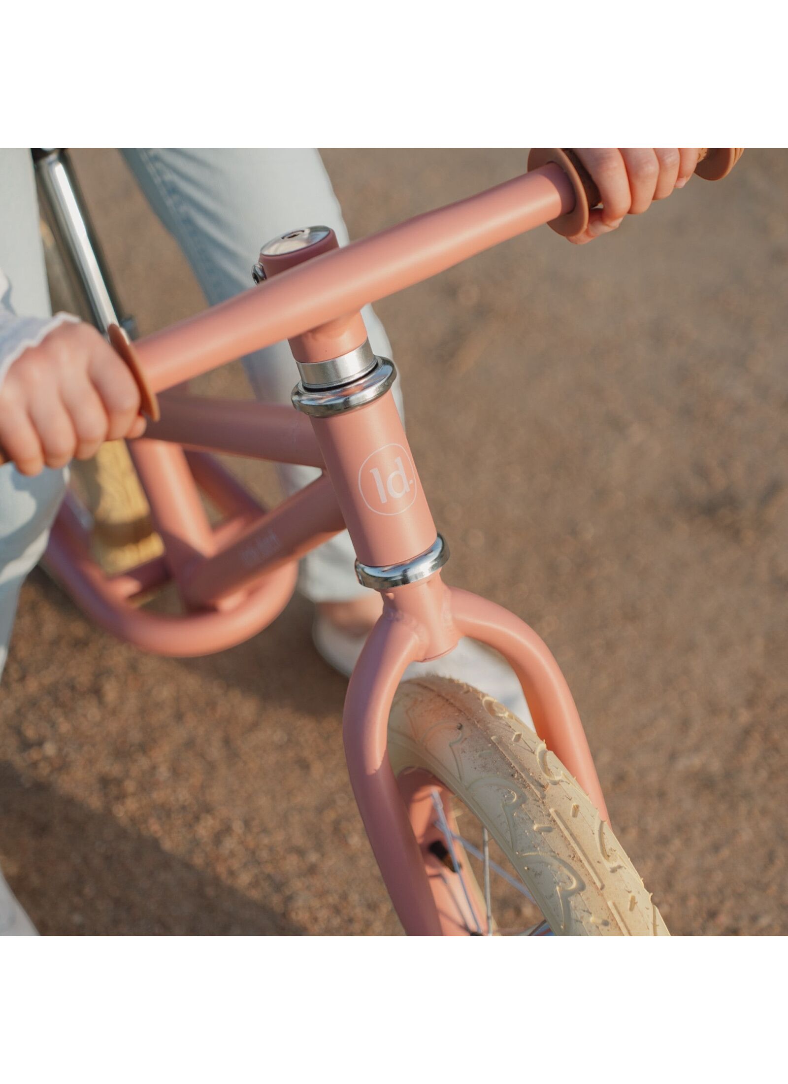 BALANCE BIKE PINK MATTE