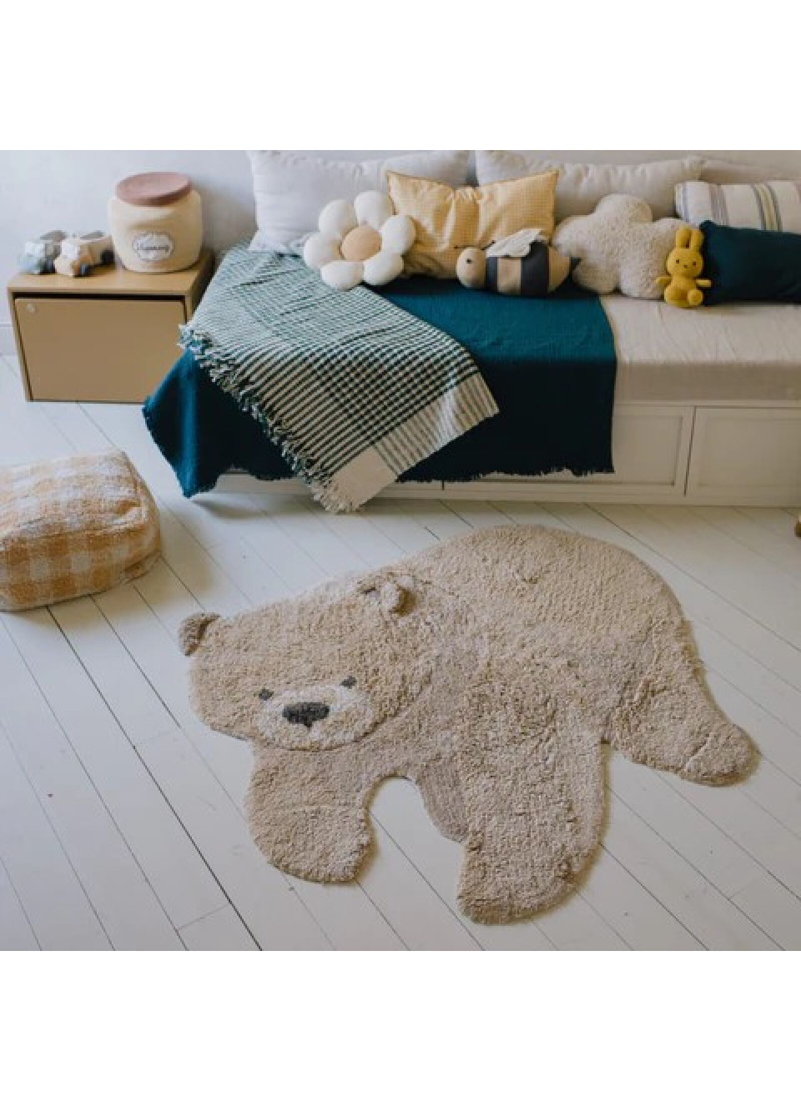 RUG BEAR (120X122)