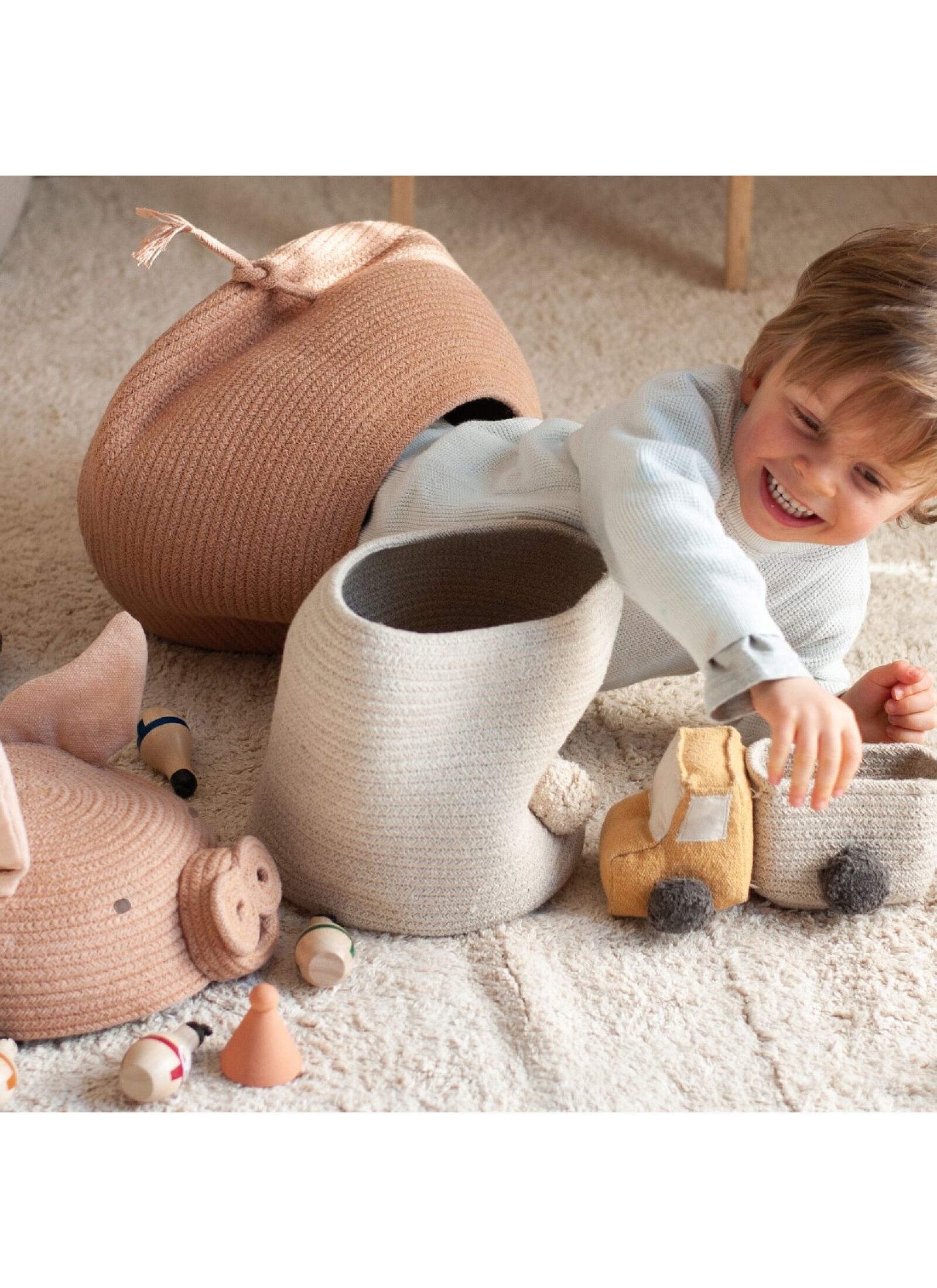 BASKET PEGGY THE PIG (32X30)