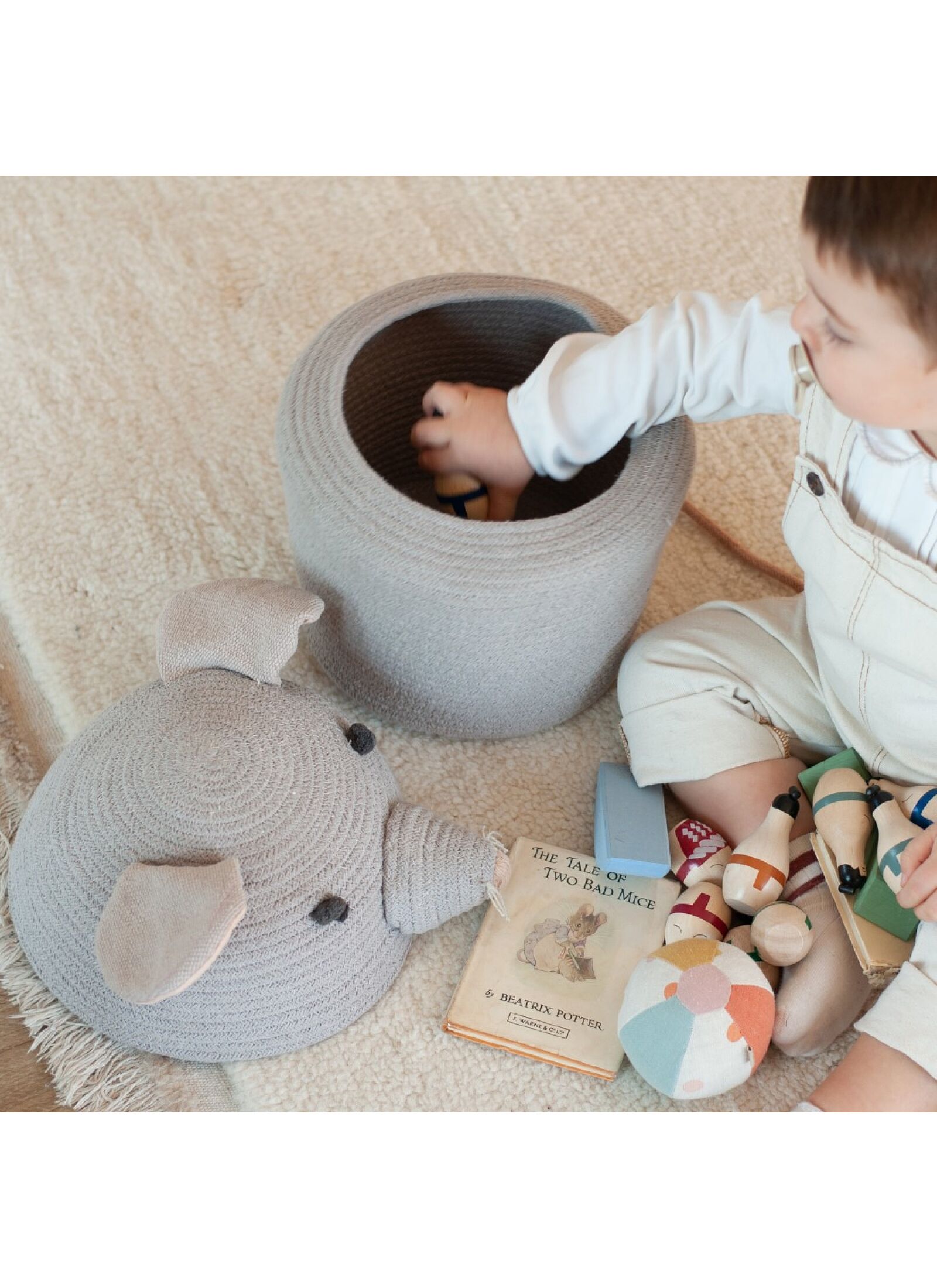 BASKET RENATA THE RAT (25X30)