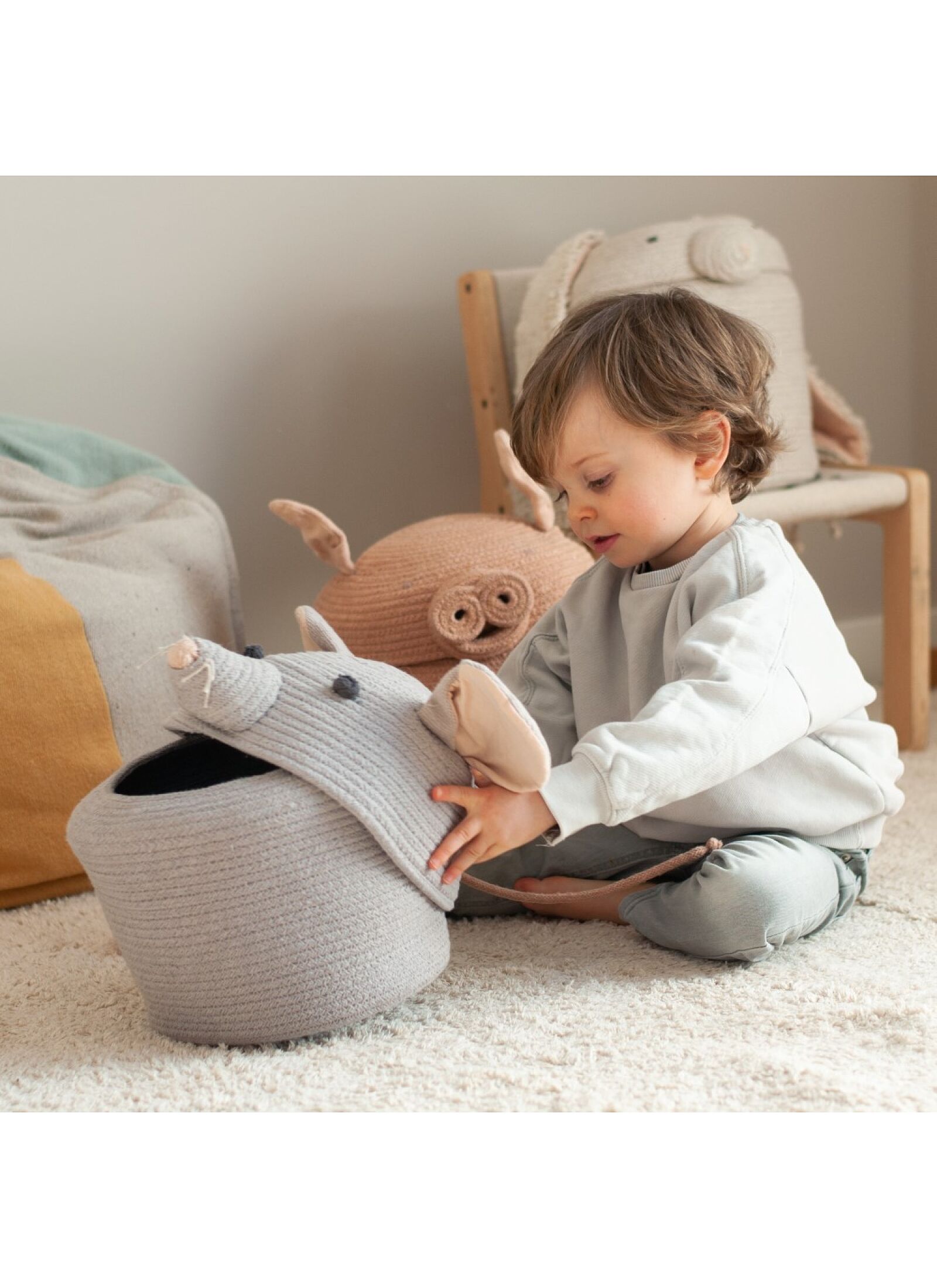 BASKET RENATA THE RAT (25X30)