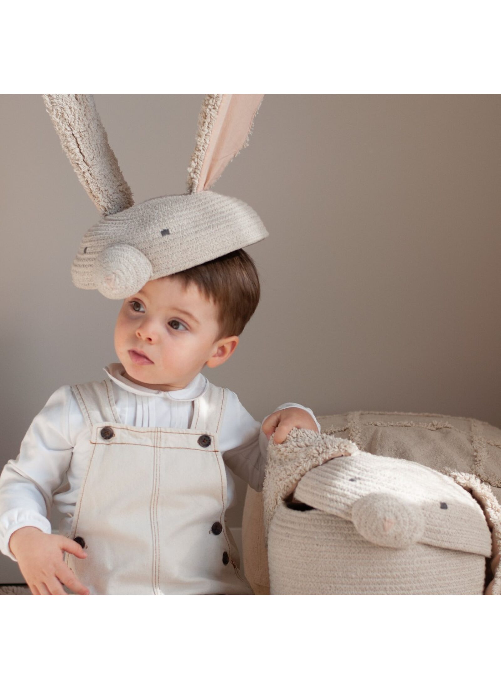 BASKET RITA THE RABBIT (25X30)