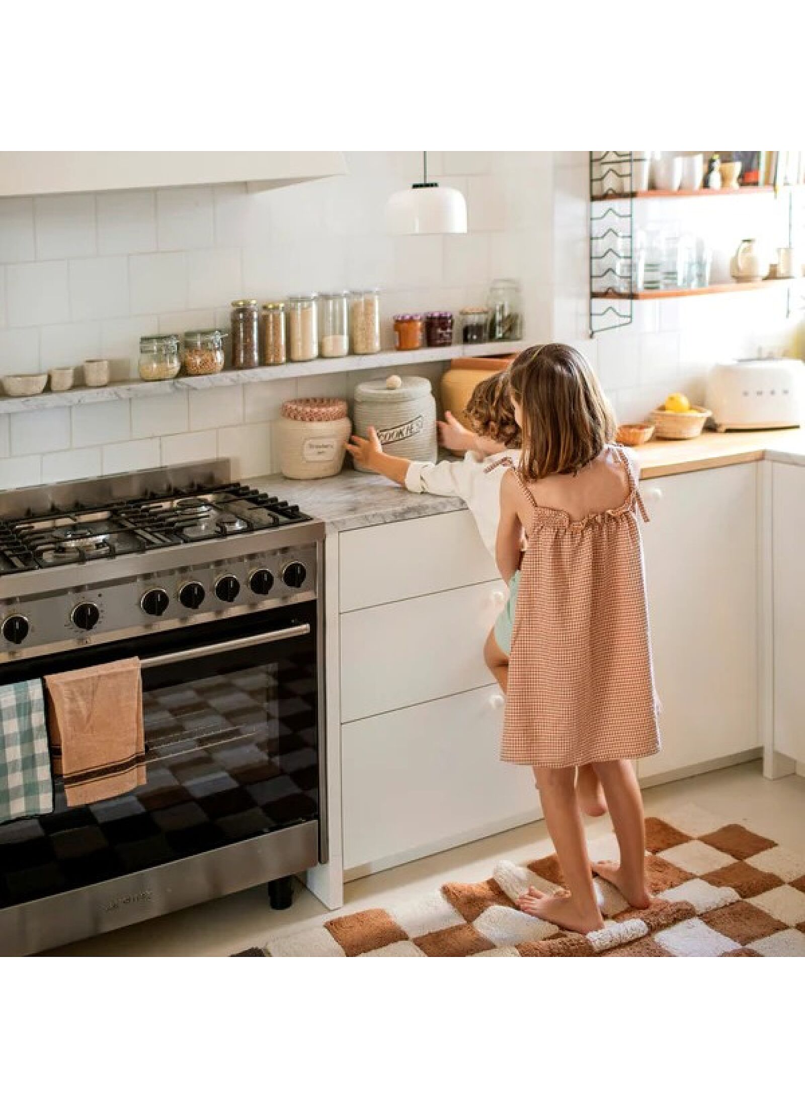 BASKET COOKIE JAR (20X26)