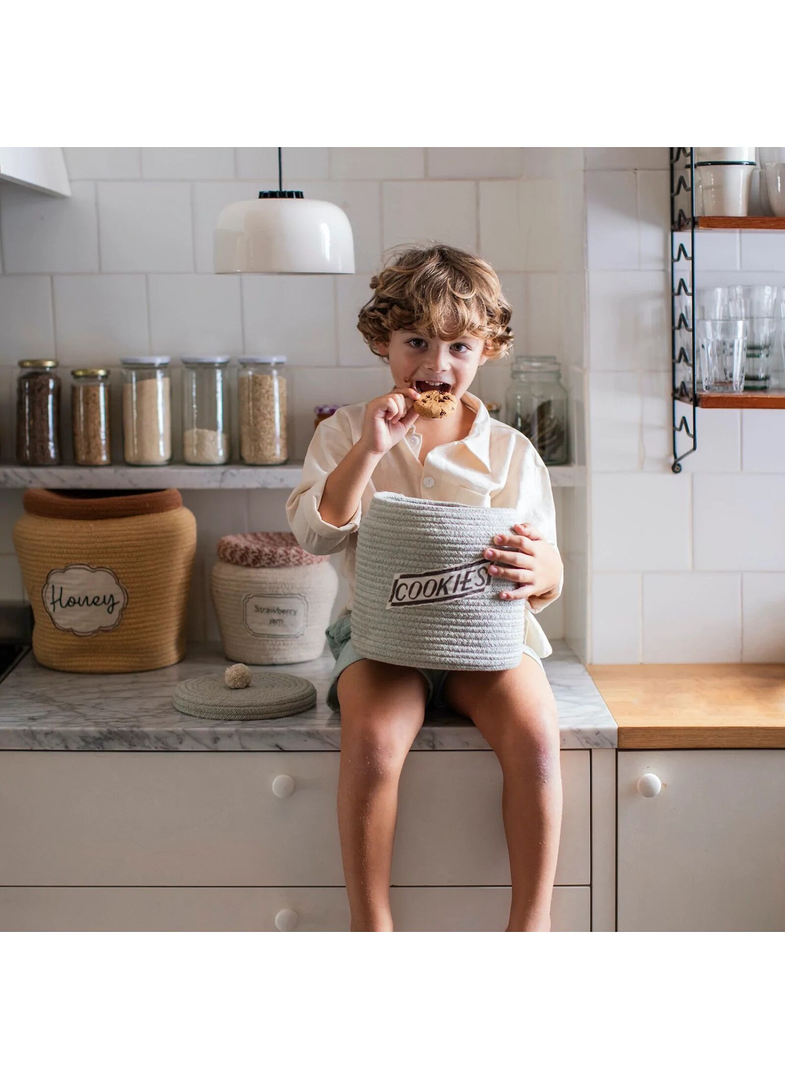BASKET COOKIE JAR (20X26)