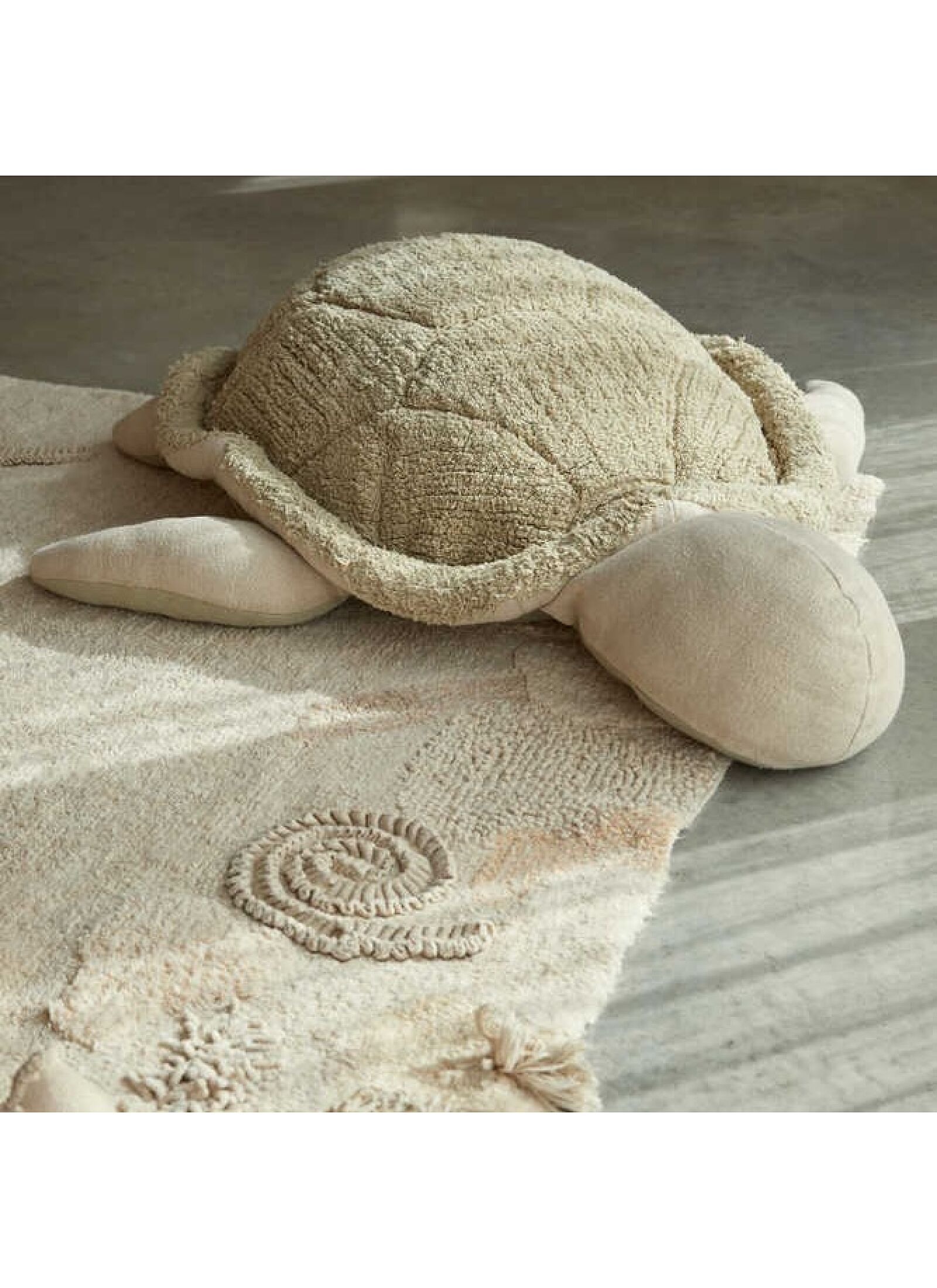 FLOOR CUSHION MRS TURTLE