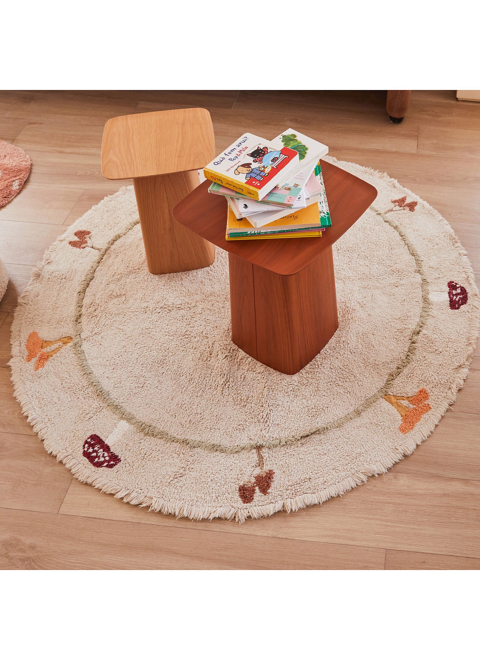 RUG CHANTERELLE (140CM)