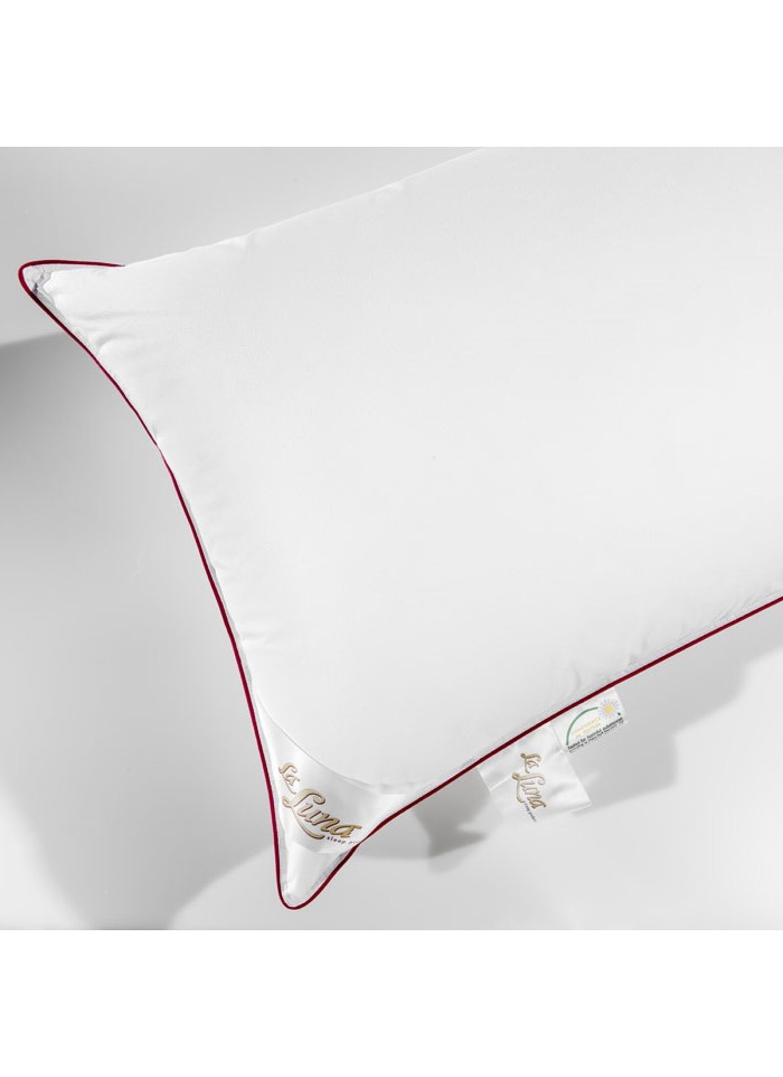 SLEEPING PILLOW MICRODOWN ALTERNATIVE SOFT