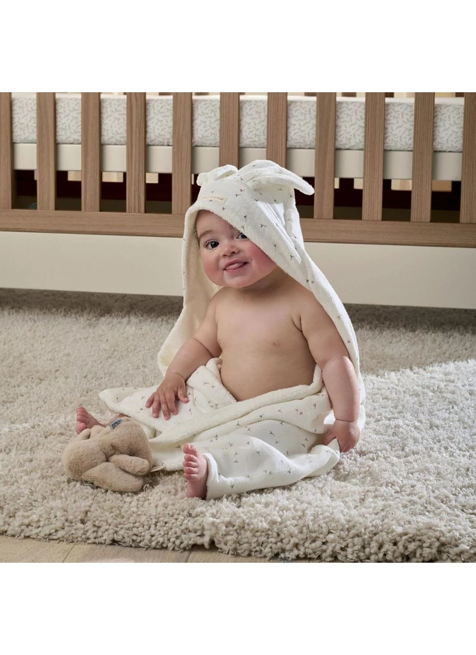 HOODED TOWEL SEEDLING SEED WHITE