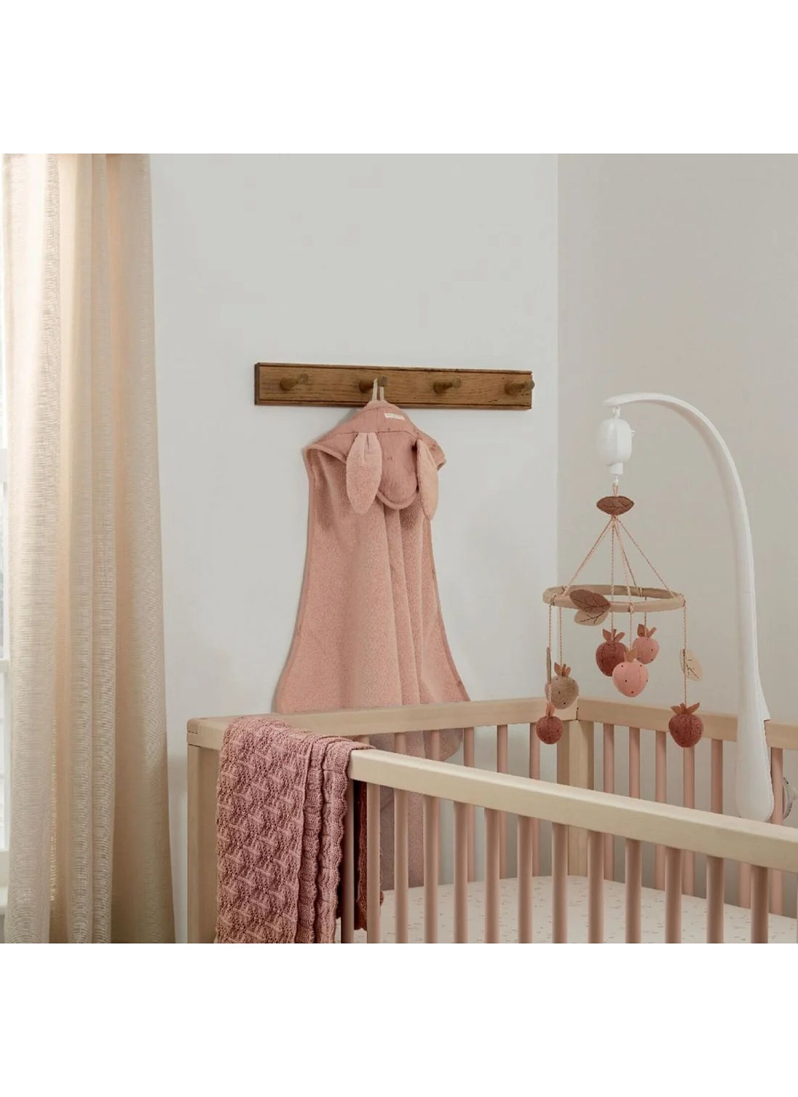 MUSIC MOBILE WILFLOWER STRAWBERRY