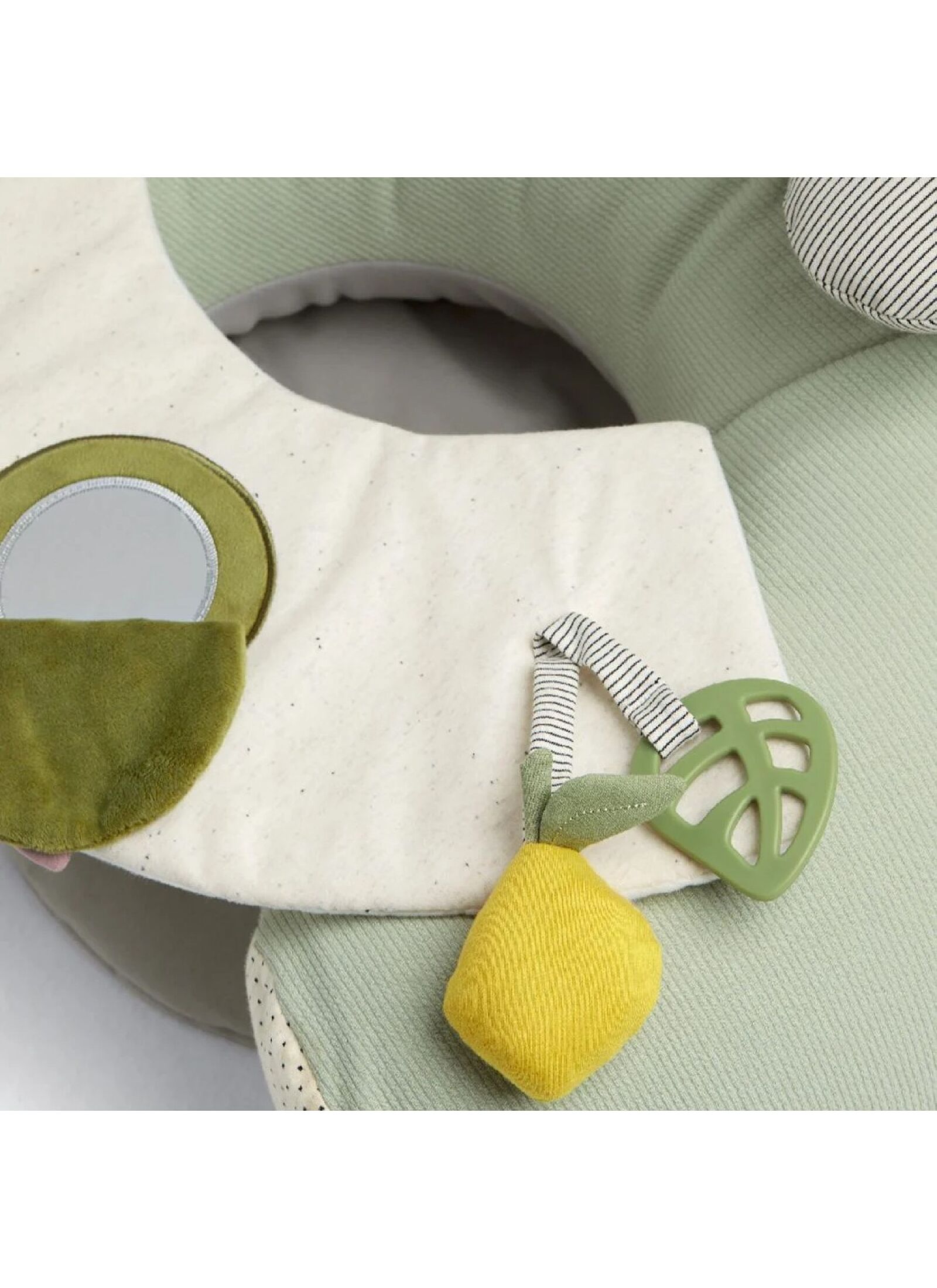 ACTIVITY SEAT SAFARI