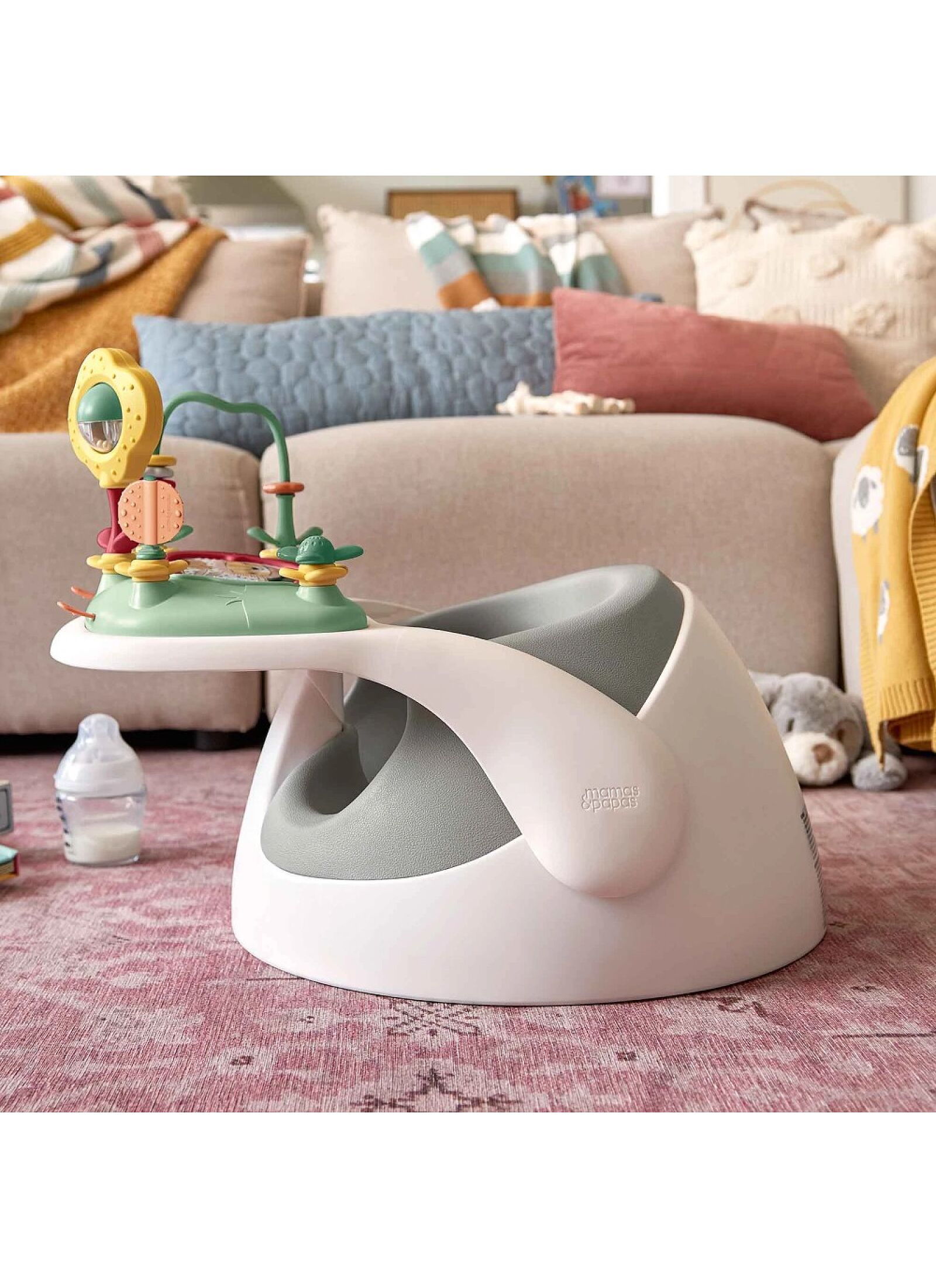 FLOOR BABY SEAT BUG &AMP; ACT TRAY PEBBLE