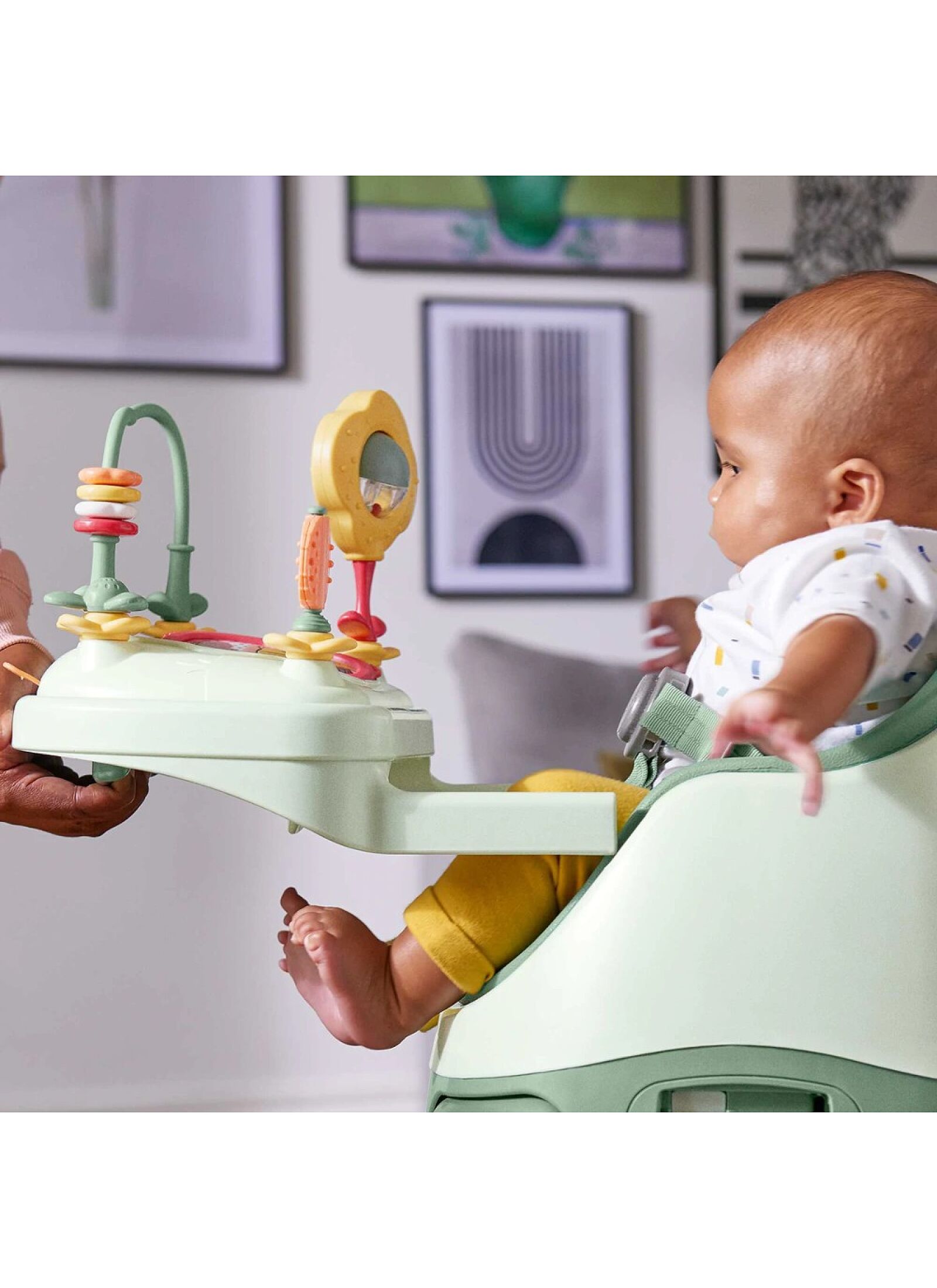 BABY BOOSTER SEAT BUG &AMP; ACT TRAY EUCALYPTUS