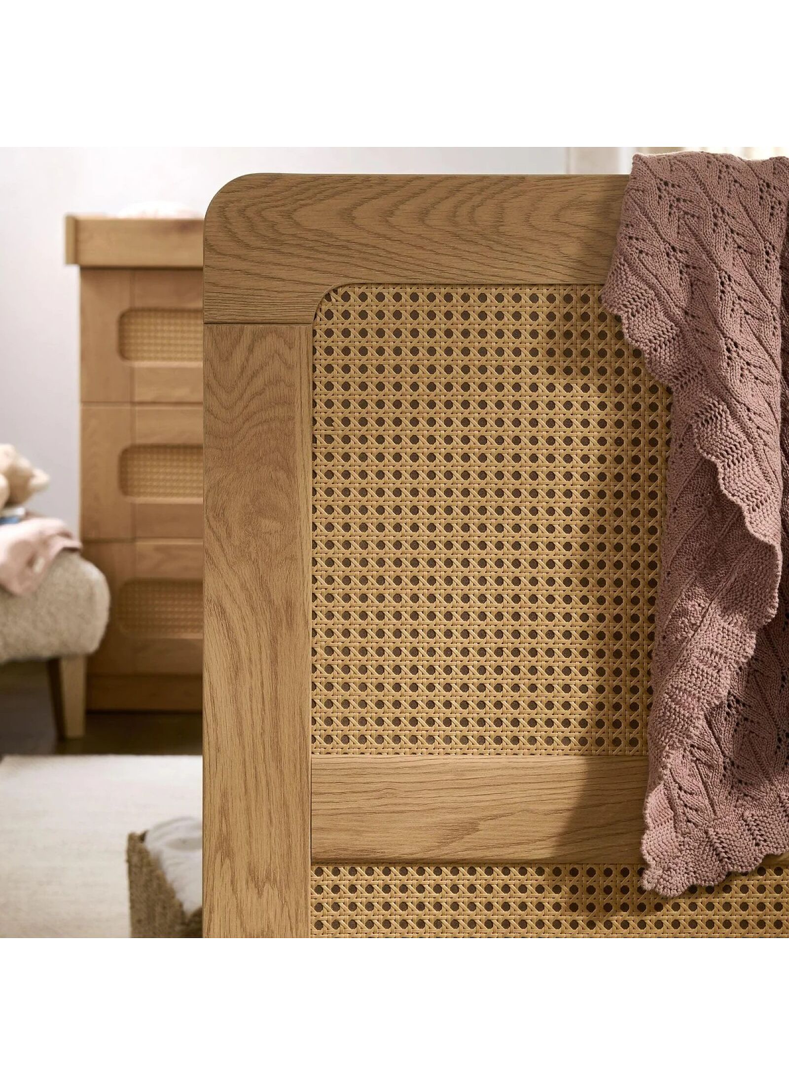 CRIB &AMP; DRESSER CHANGER UNIT ESNA OAK/RATTAN