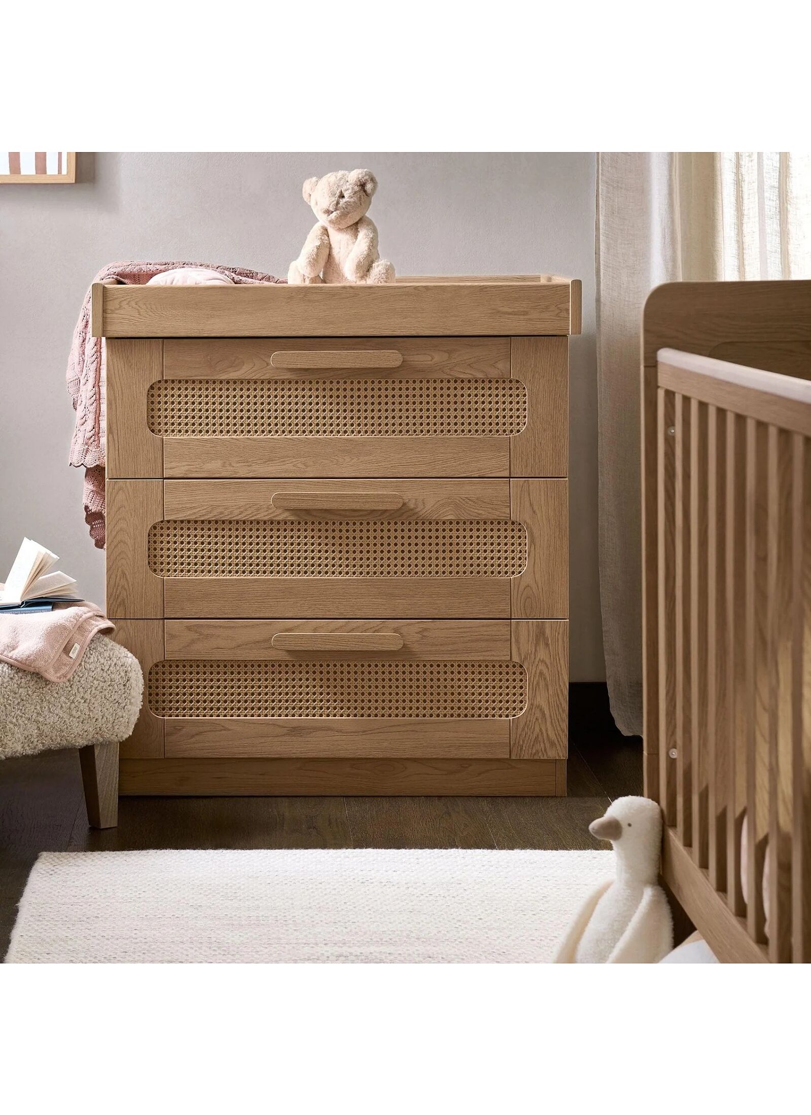 CRIB &AMP; DRESSER CHANGER UNIT ESNA OAK/RATTAN