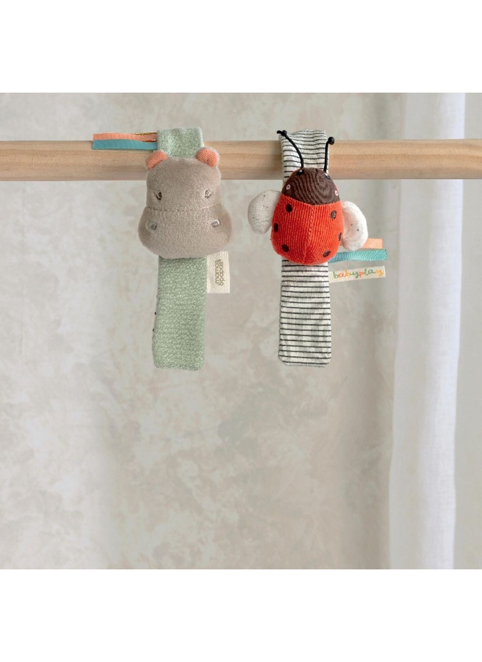 WRIST RATTLES 2PCS HIPPO-LADYBIRD