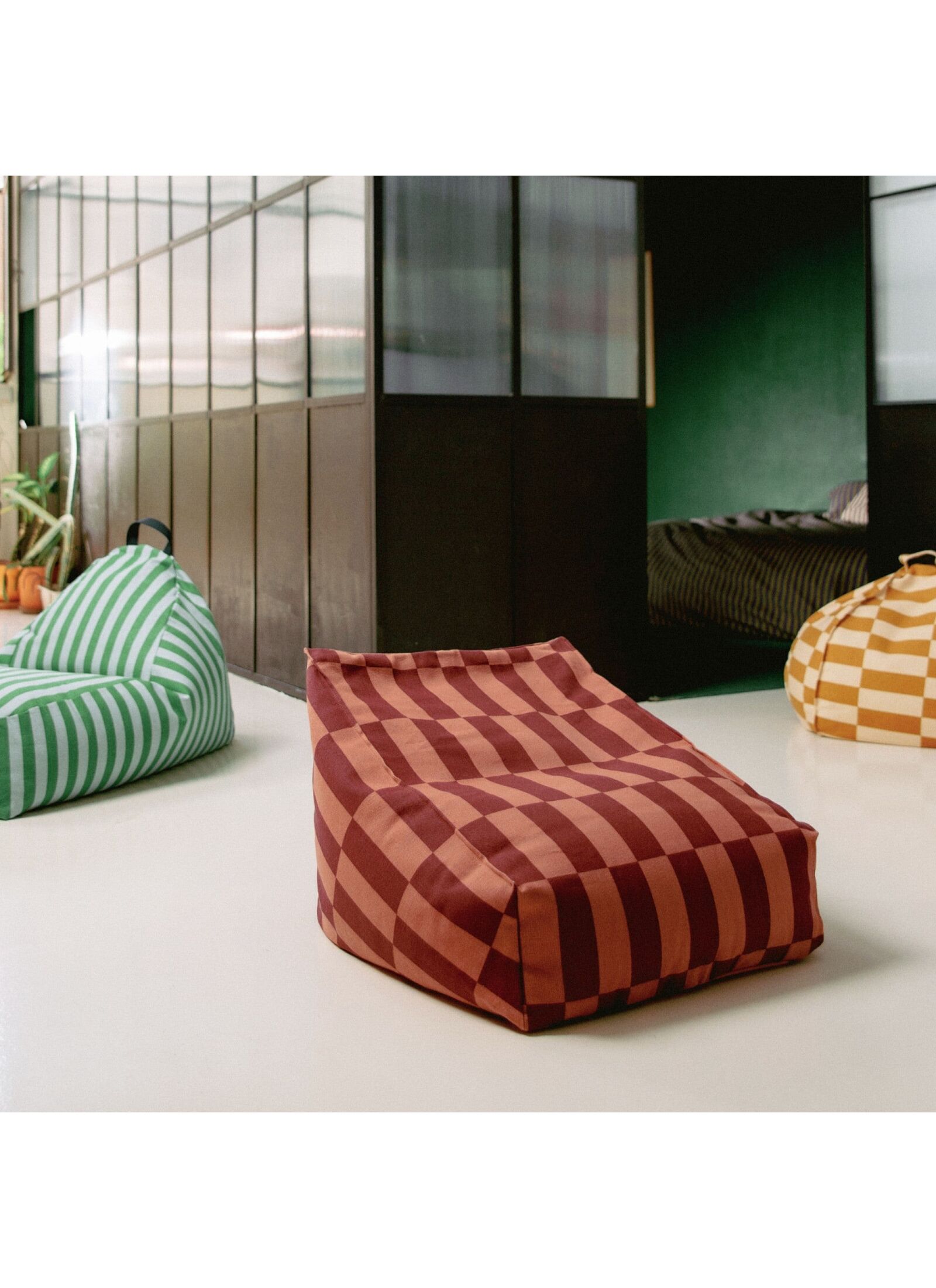 BEANBAG ARMCHAIR MAROON TILES