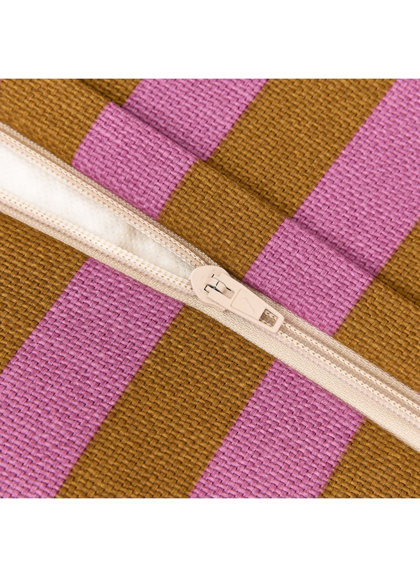 FLOOR CUSHION PINK CURRY STRIPES