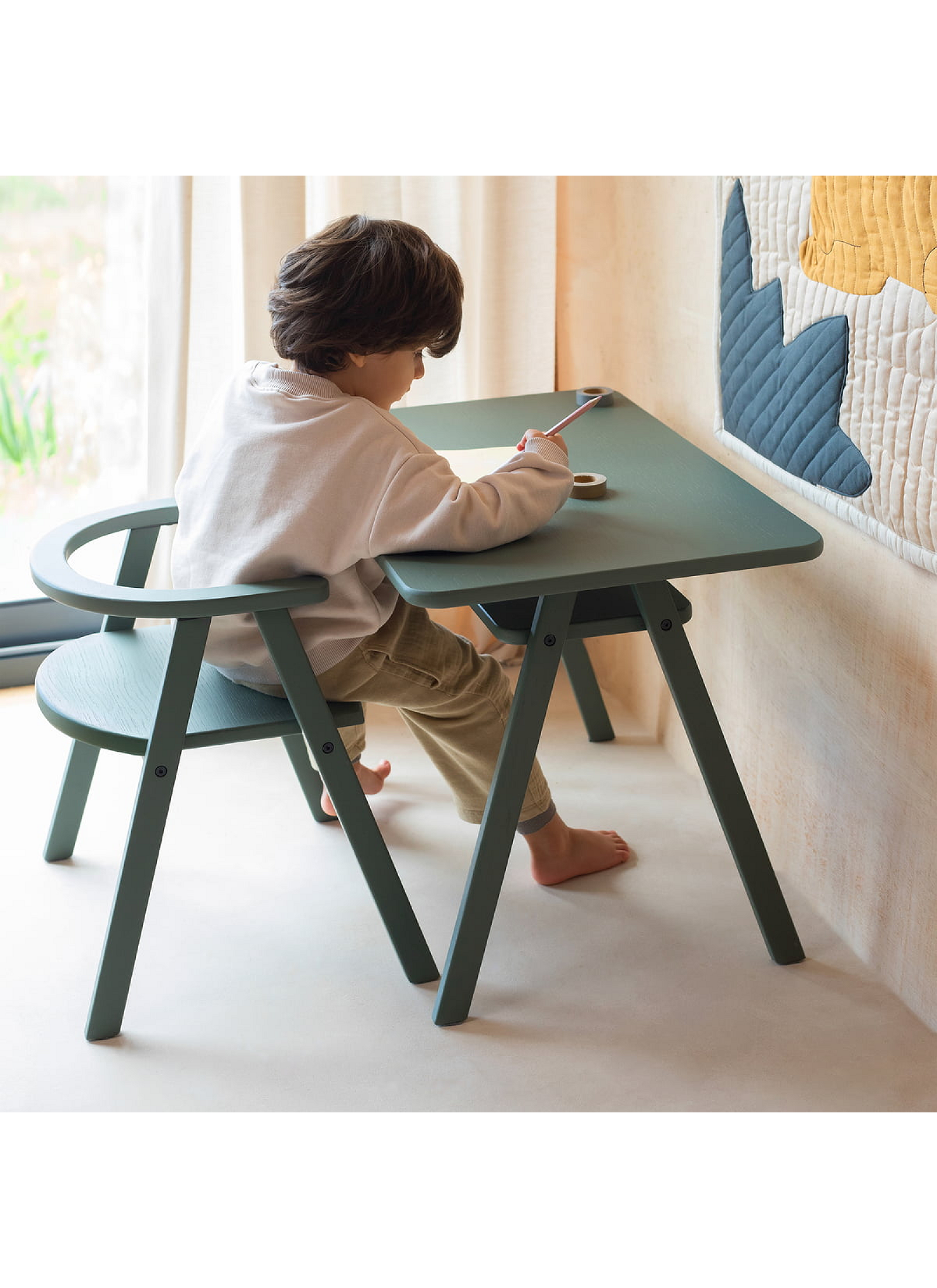 KIDS CHAIR GROWING GREEN DEEP GREEN