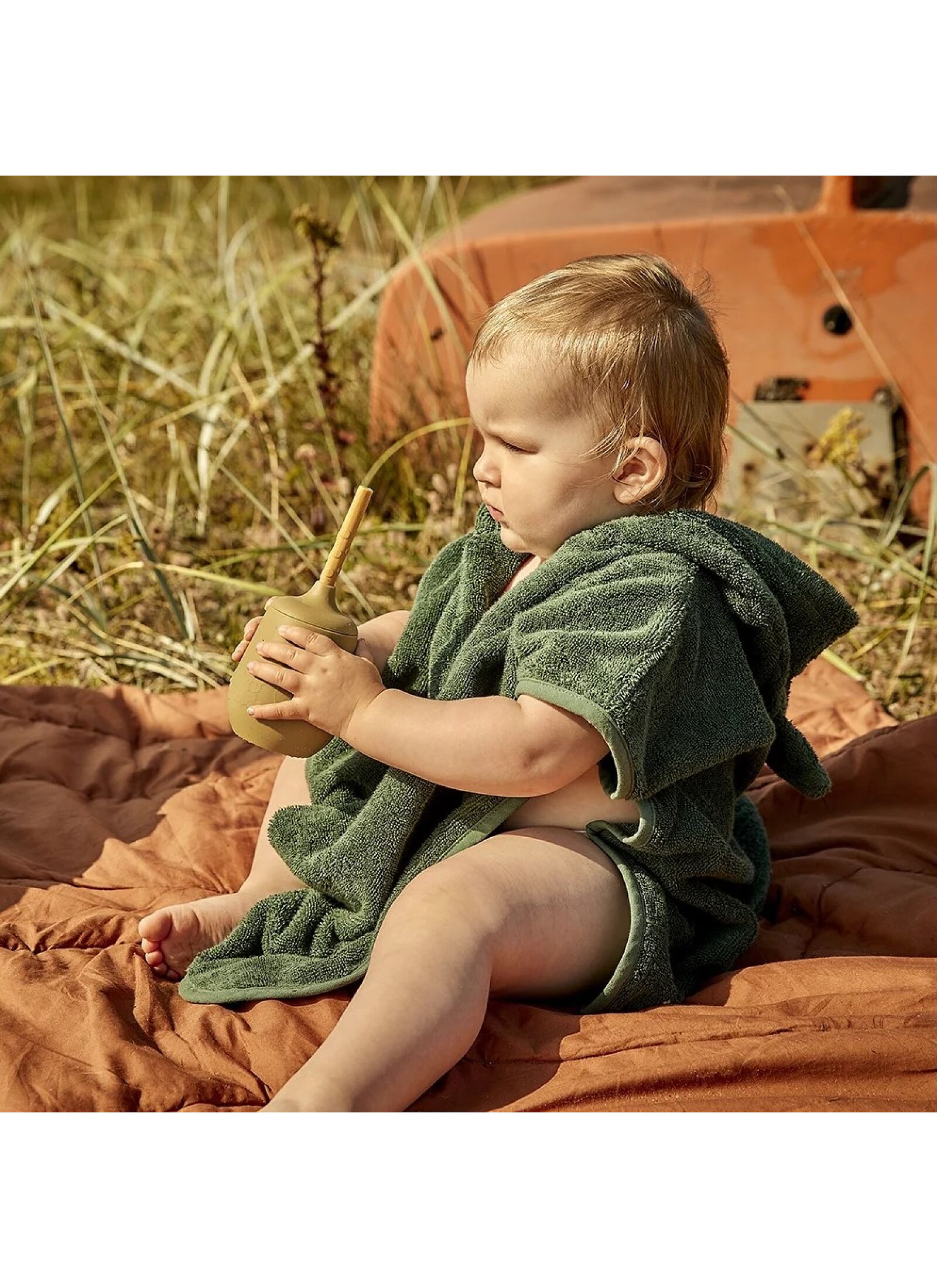 STRAW CUP ADITA OLIVE GREEN