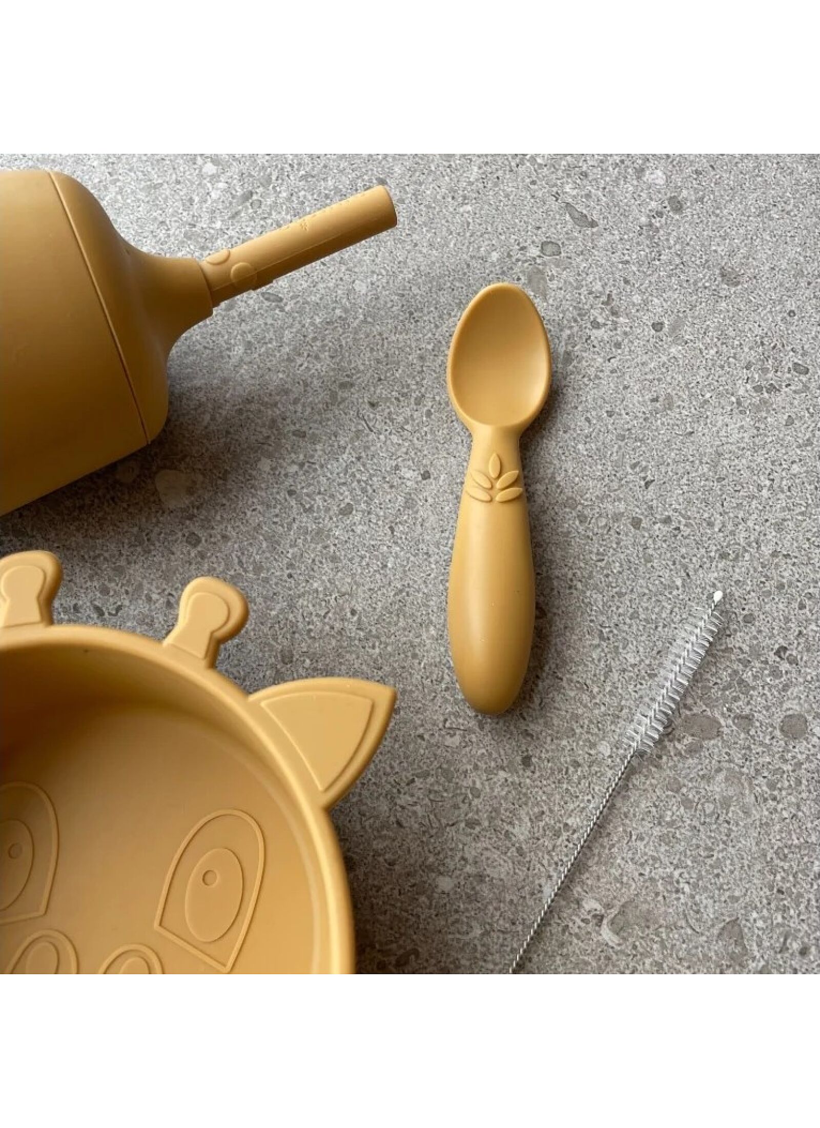 SILICONE DINNER SET BLUE DUSTY YELLOW