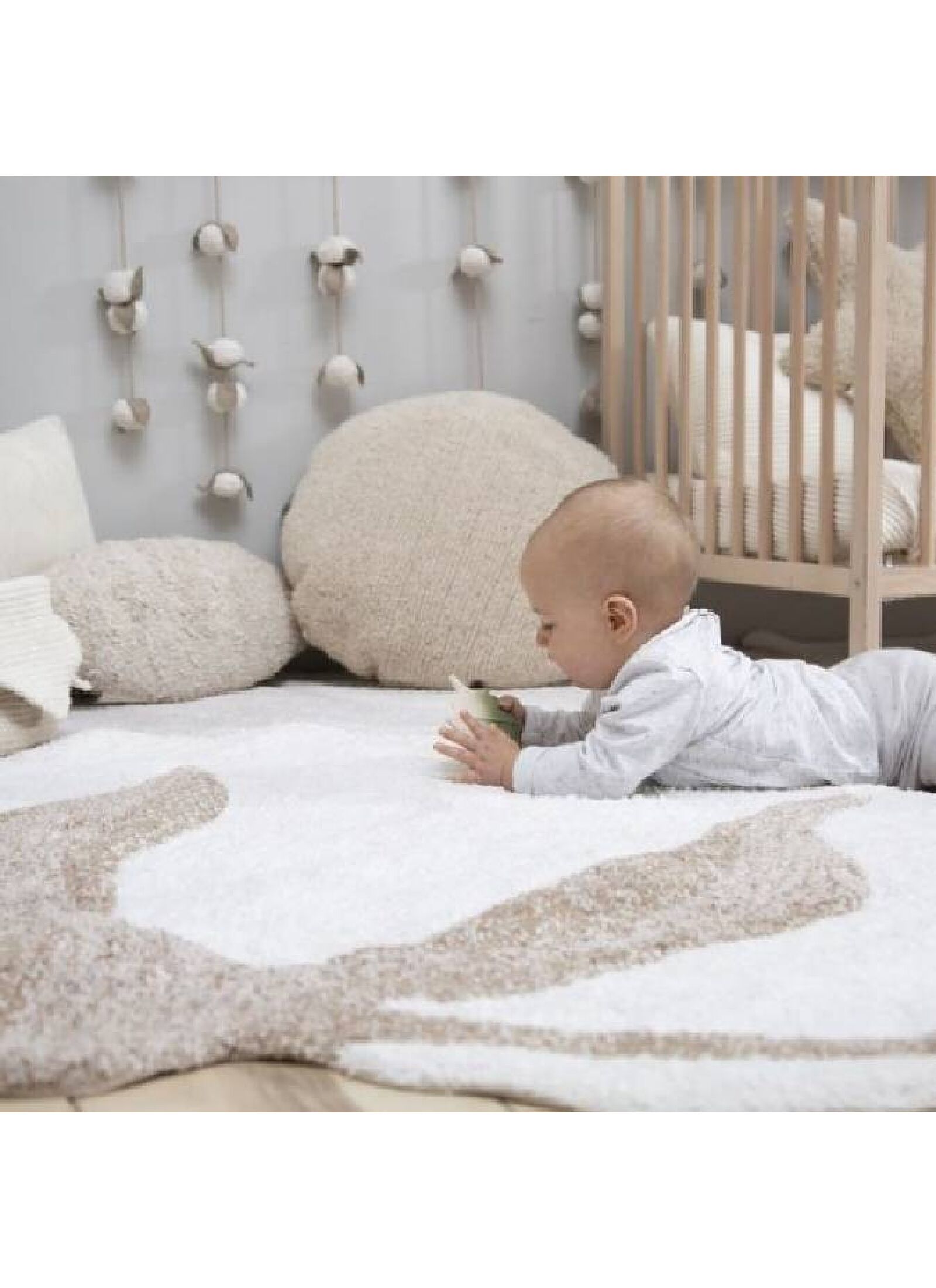 RUG COTTON FLOWER (120X130)