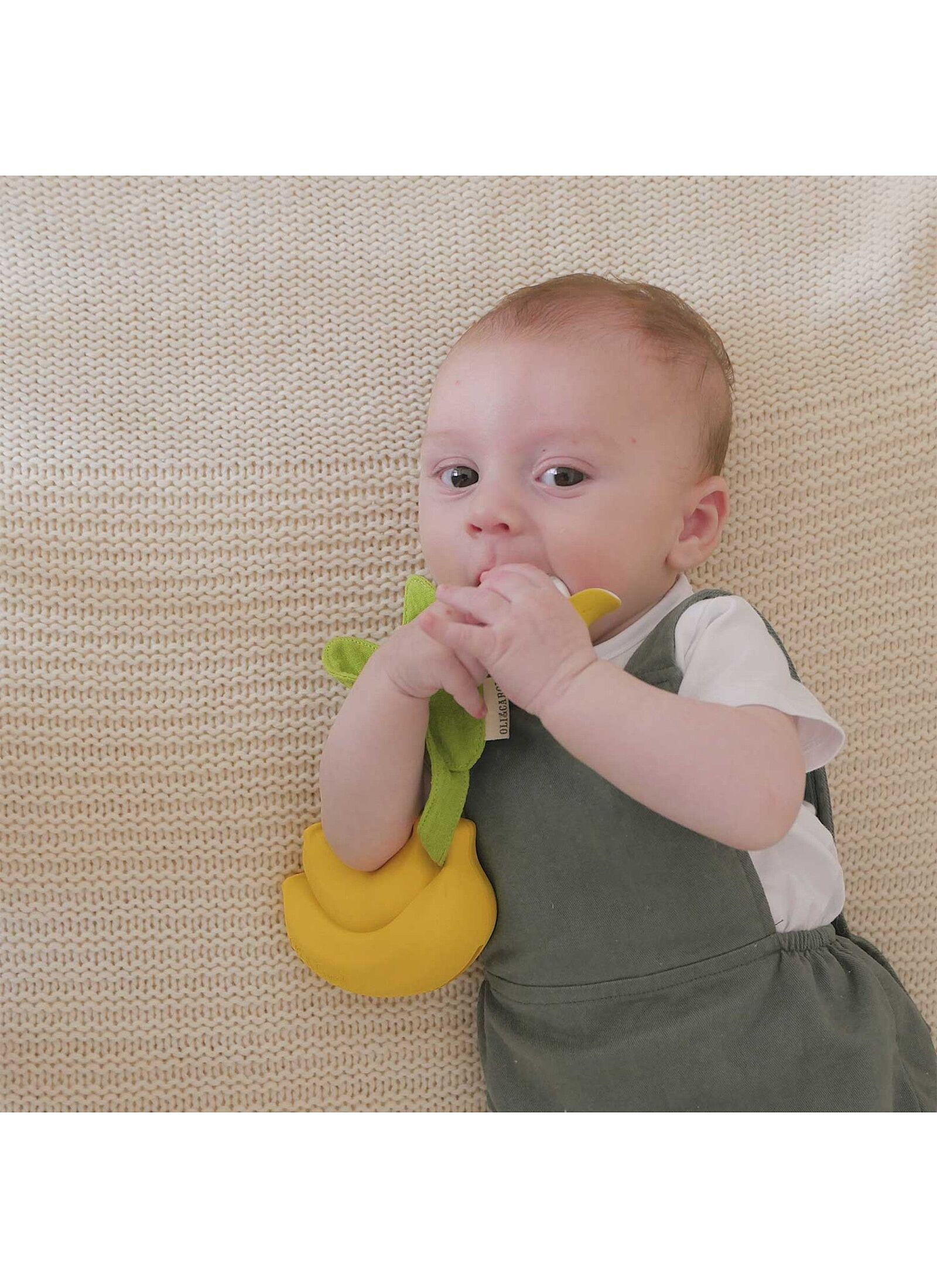 PACIFIER CASE ANA THE BANANA