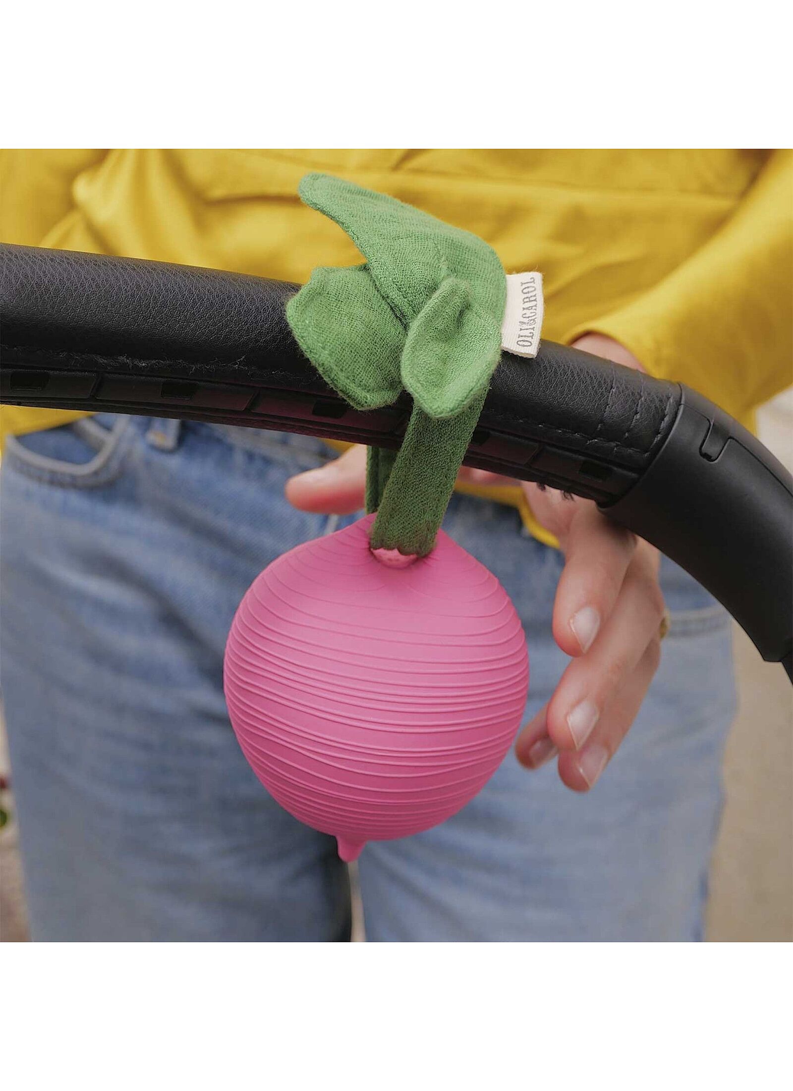 PACIFIER CASE RAMONA THE RADISH