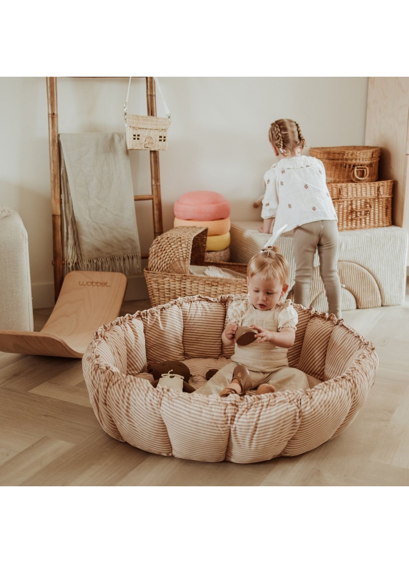PLAY MAT-BABY NEST BLOOM STRIPES BROWN