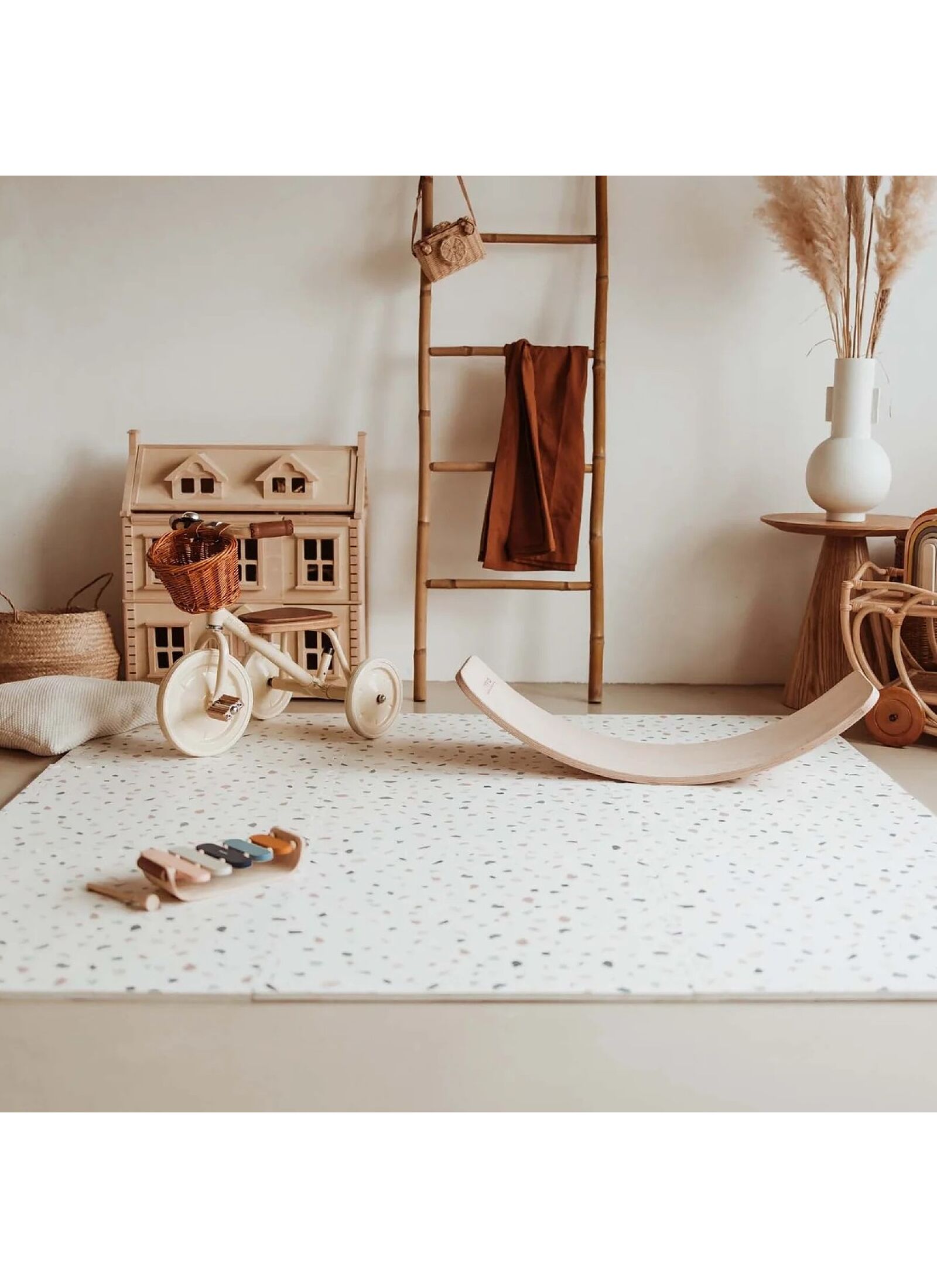 PLAY MAT ALPHABET/MOSAIC